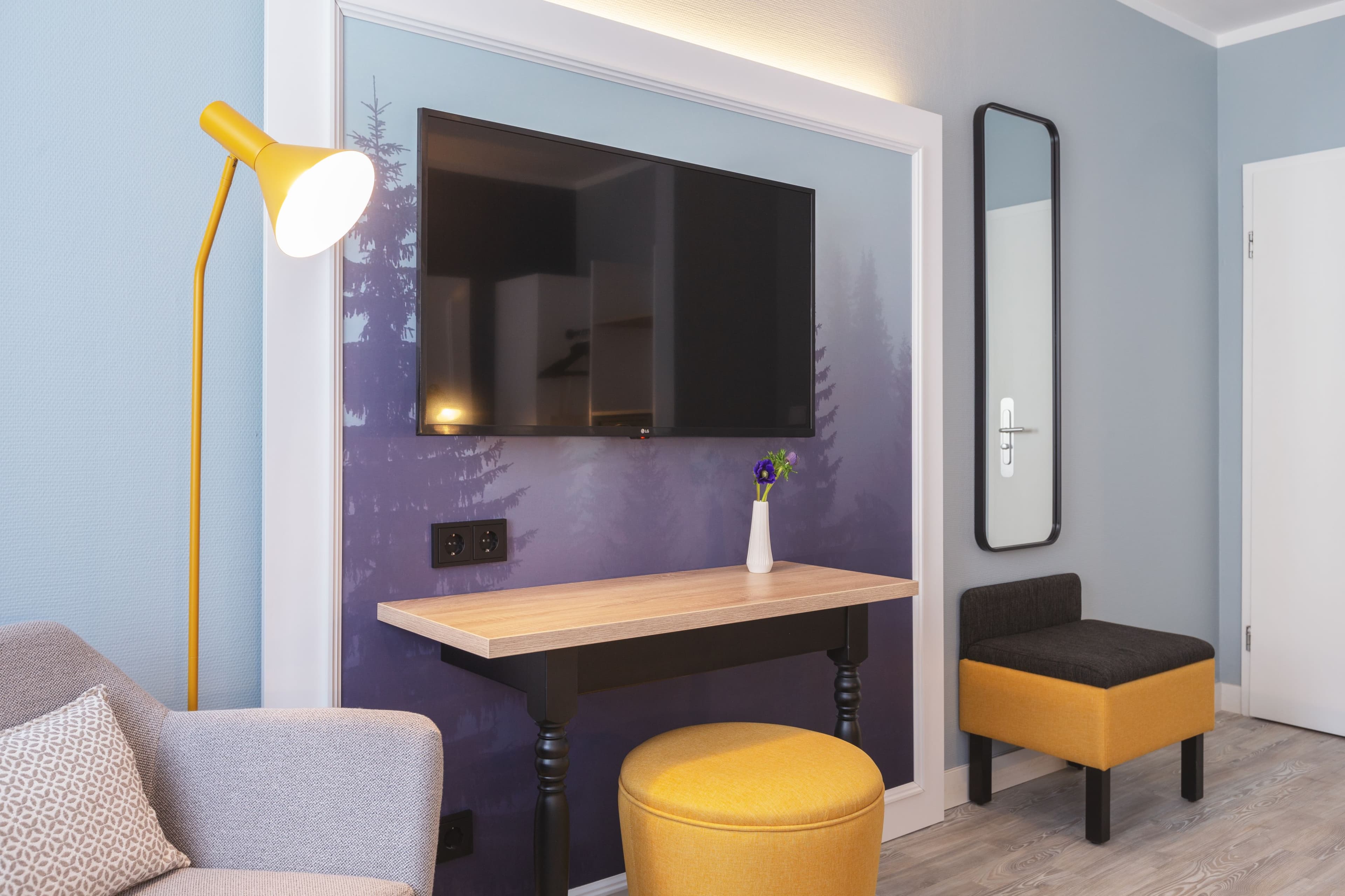 Cosy Room - Image 7