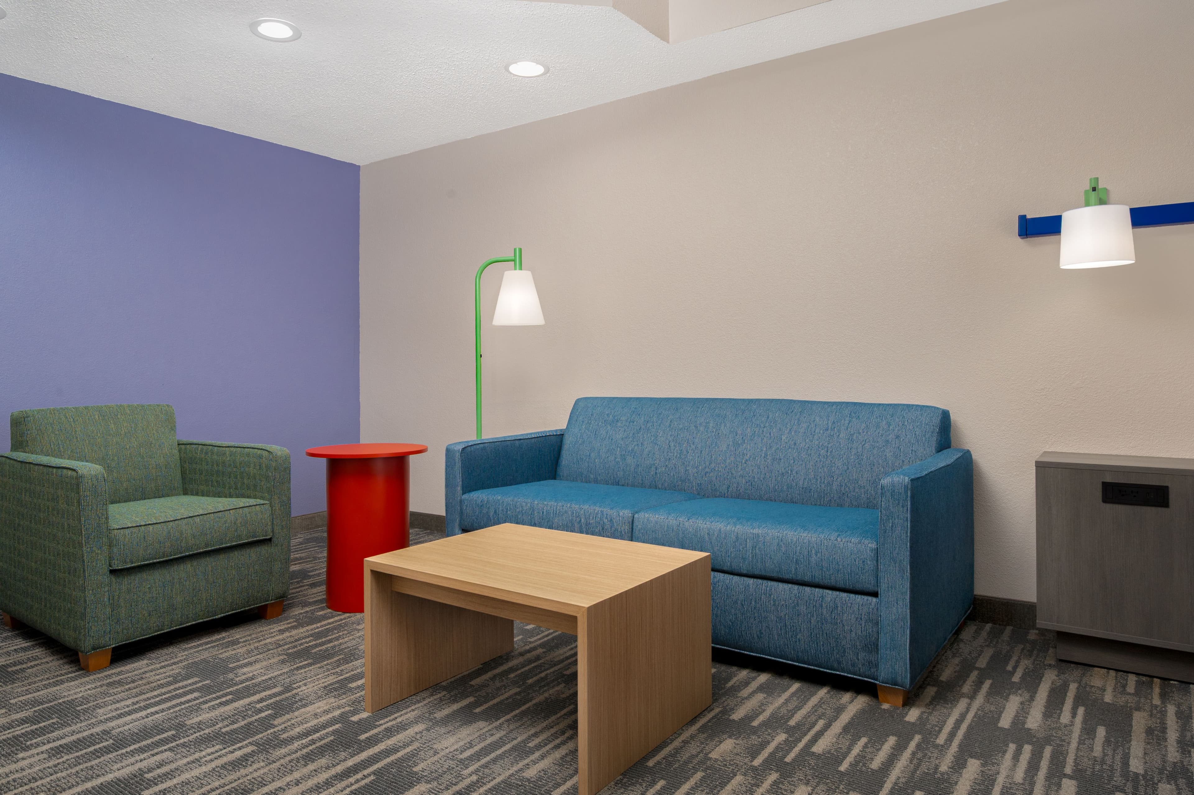 Garner Hotel Evansville East — 10