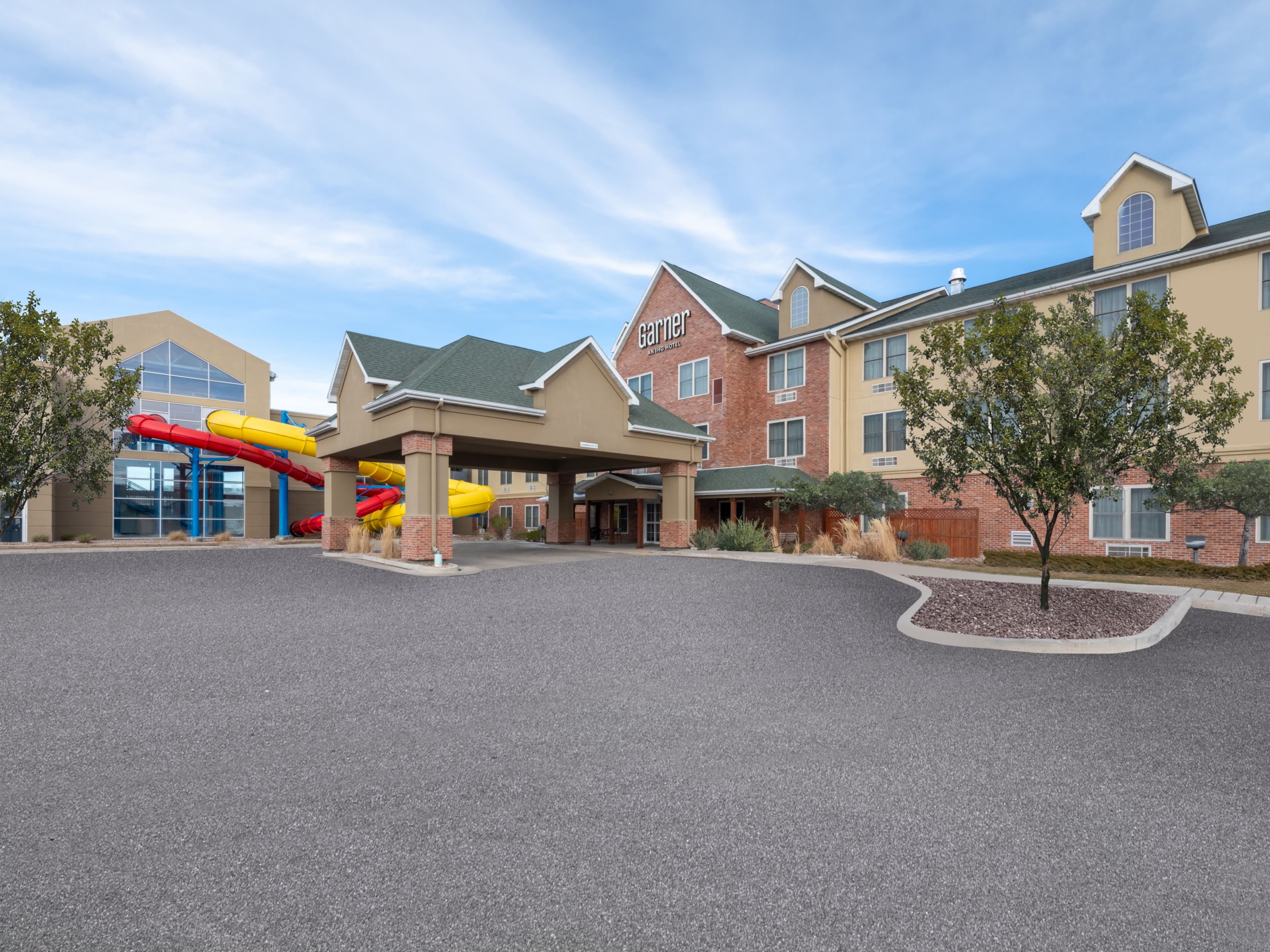 Garner Hotel Gillette South - Image 1
