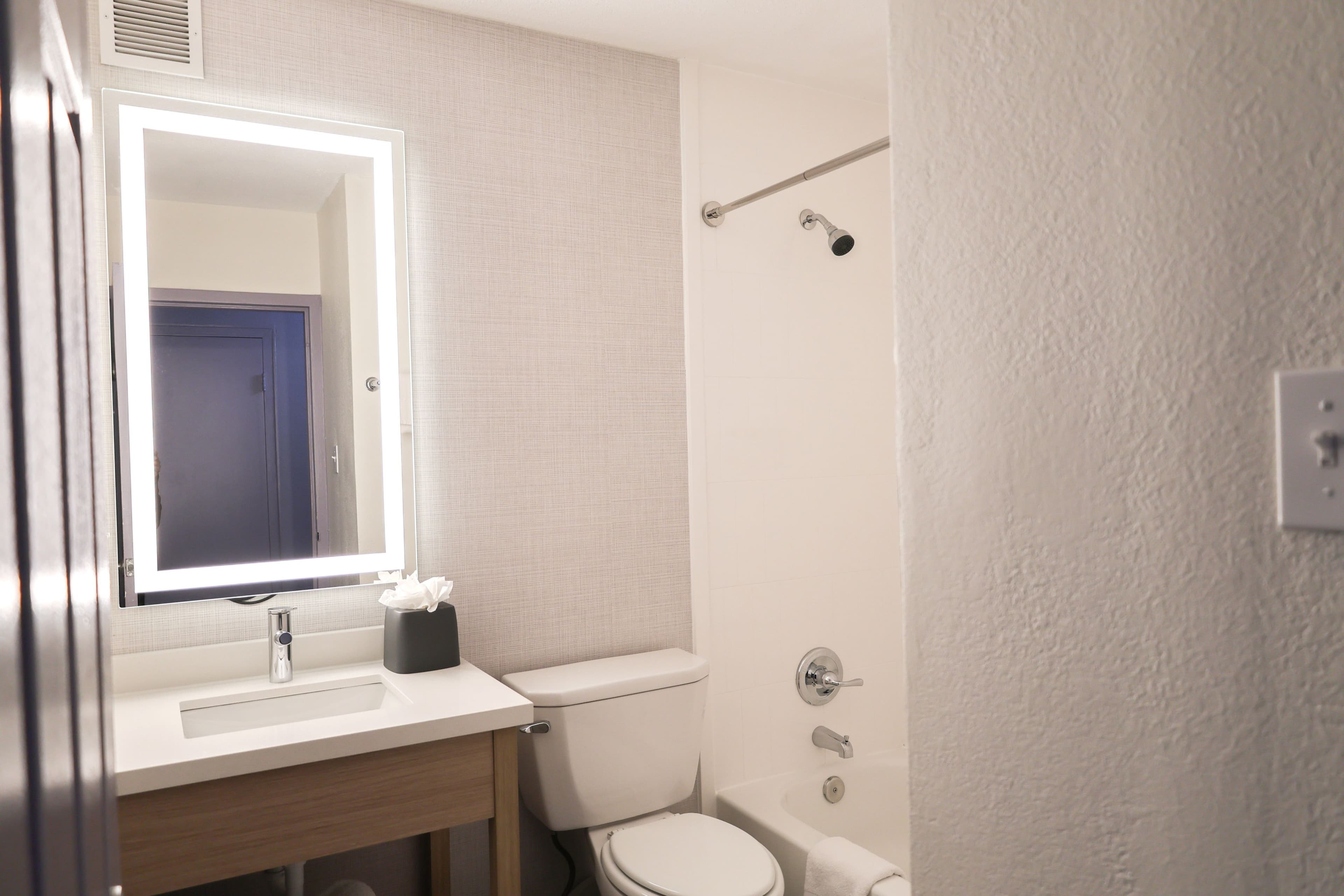 Garner Hotel Glen Burnie – BWI Airport Area — 5