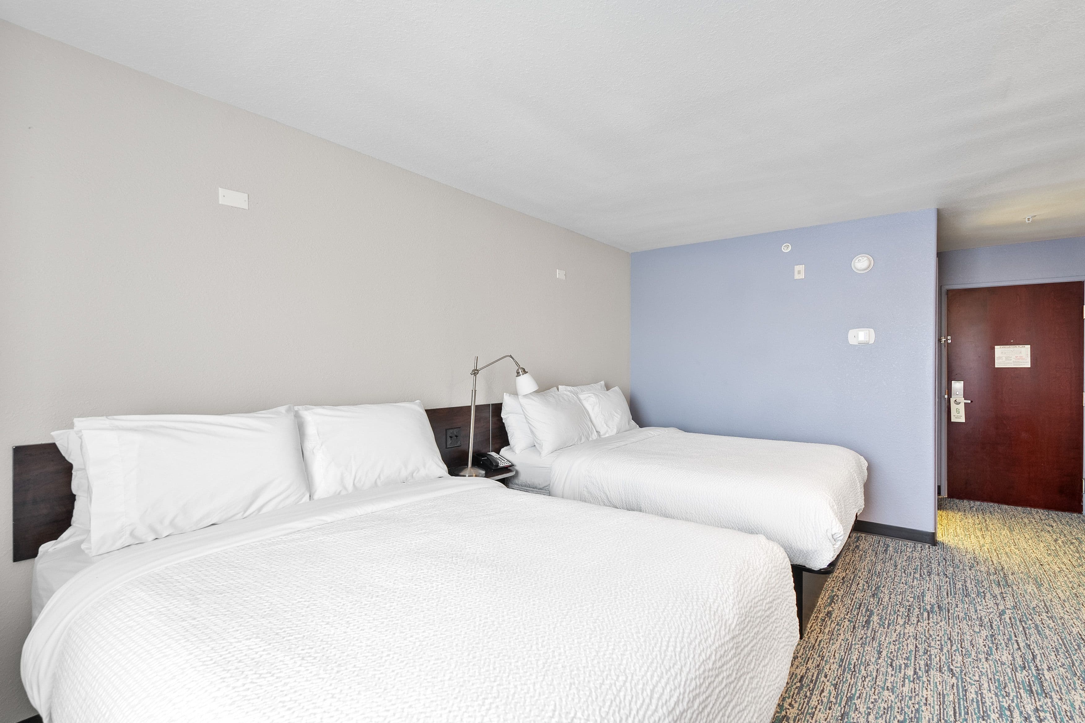 Garner Hotel Gonzales — 8