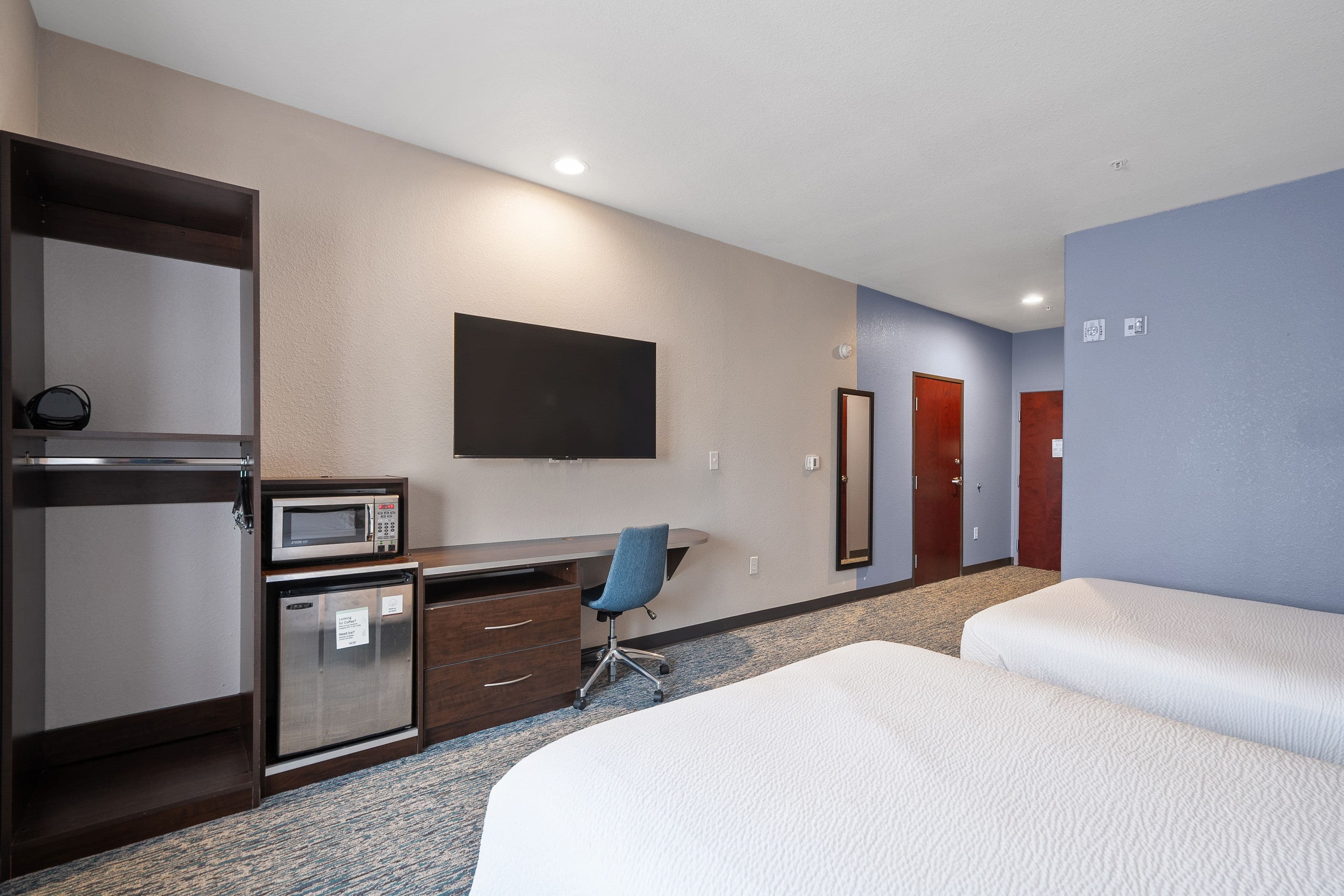 Garner Hotel Gonzales — 13