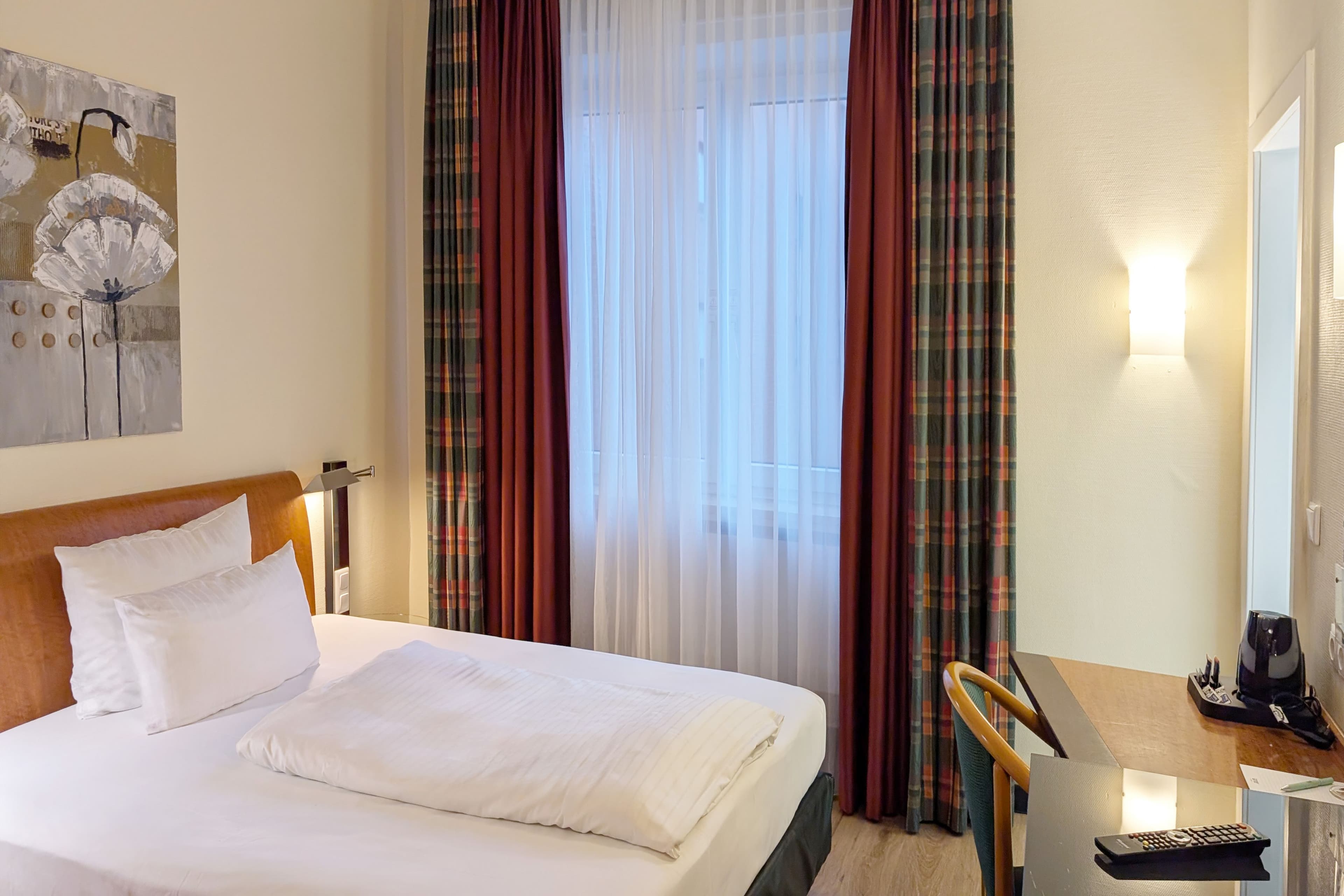 Garner Hotel Hamburg - Wandsbek Marktplatz — 18