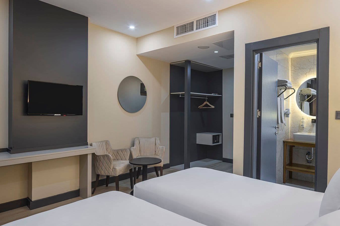 Garner Hotel Istanbul - Airport Arnavutkoy — 13