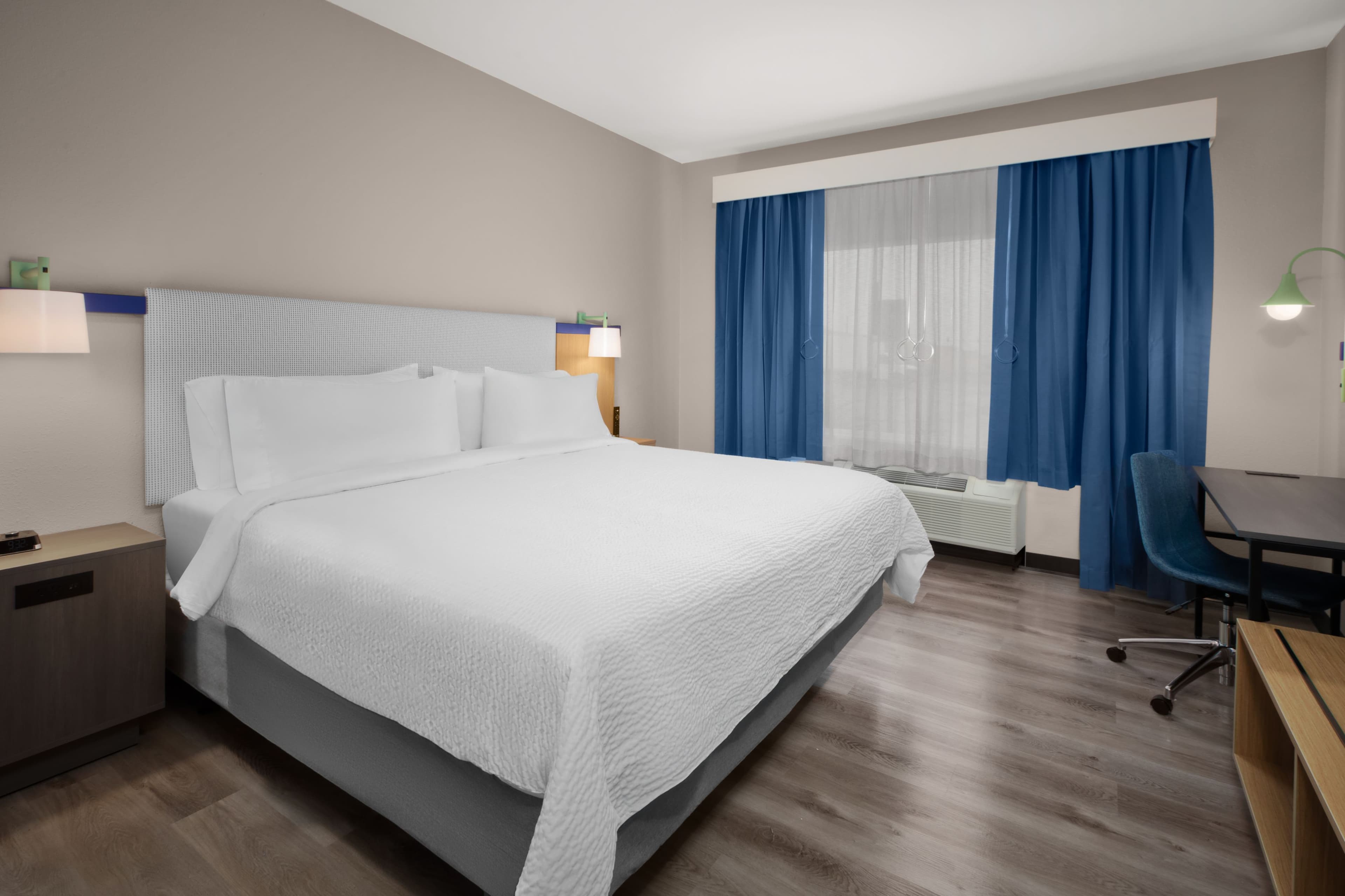 Garner Hotel Lincoln North — 15