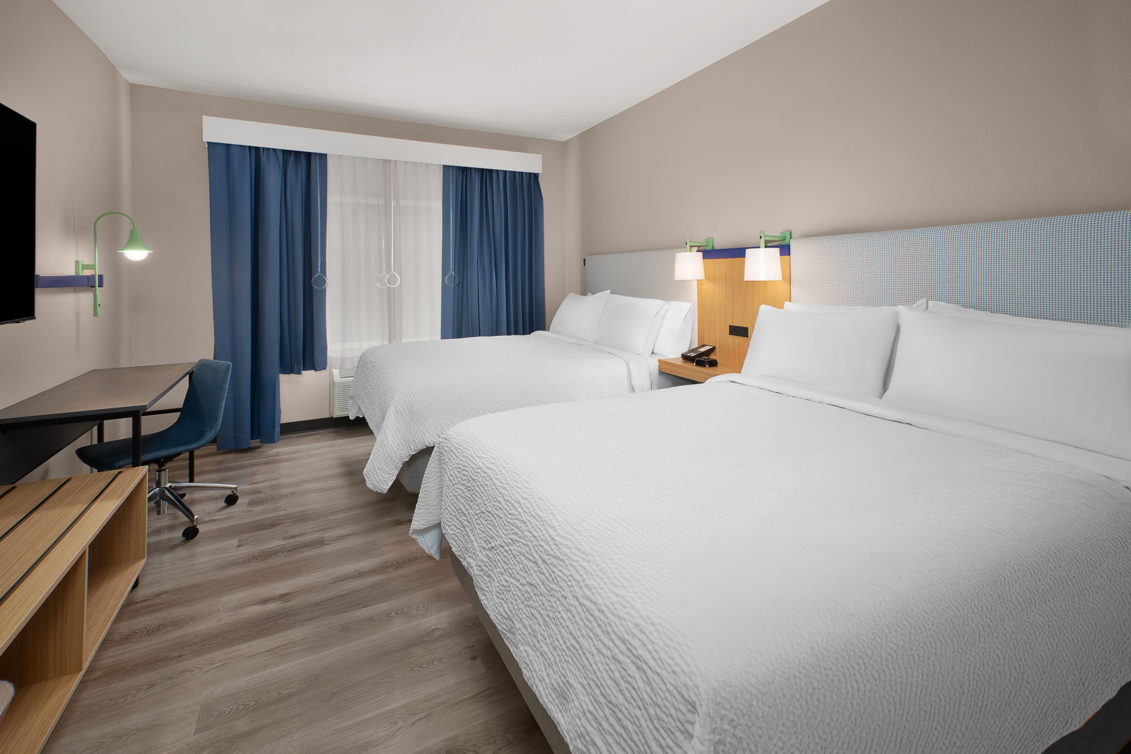 Garner Hotel Lincoln North — 41