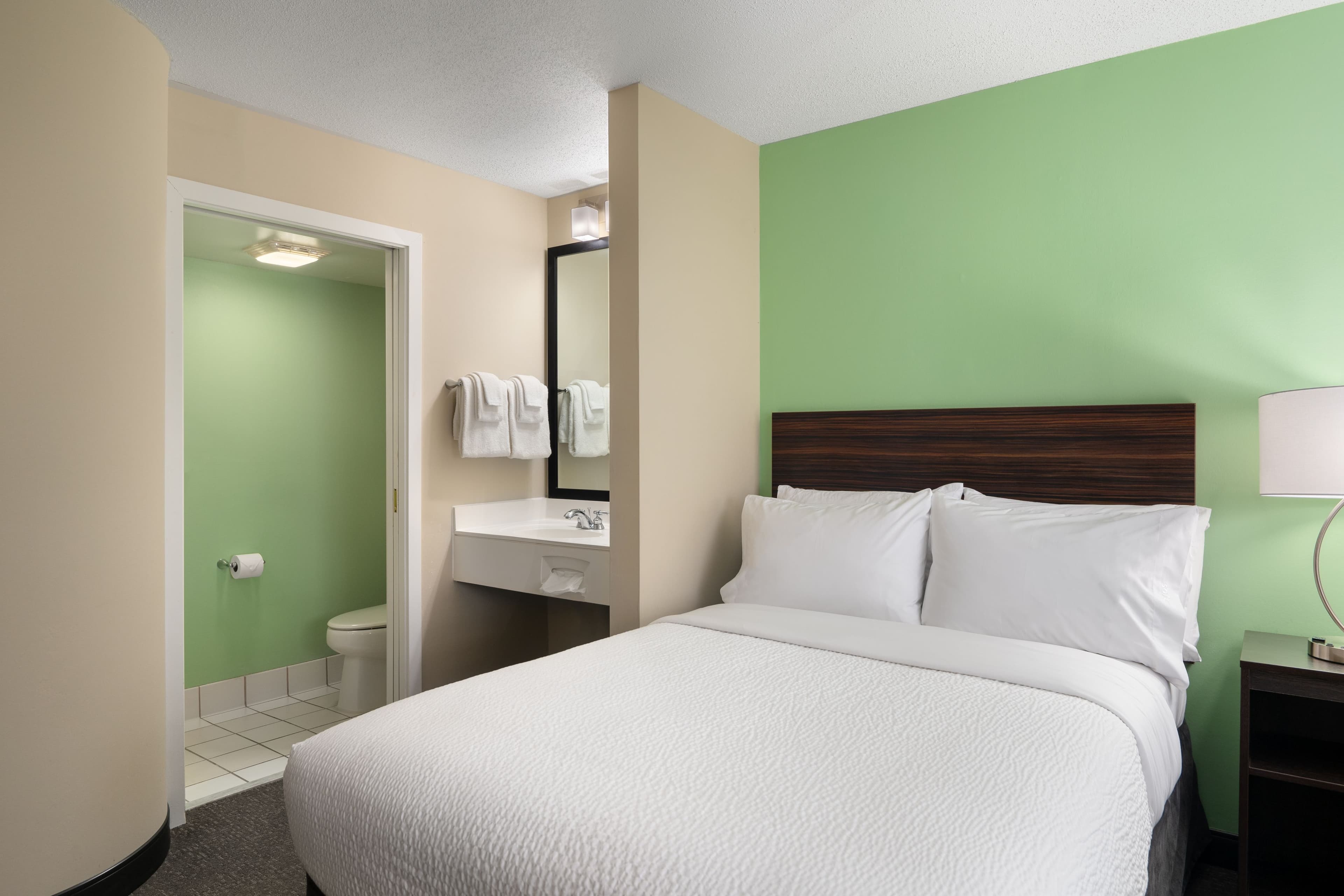 Garner Hotel Londonderry - Manchester - Image 2