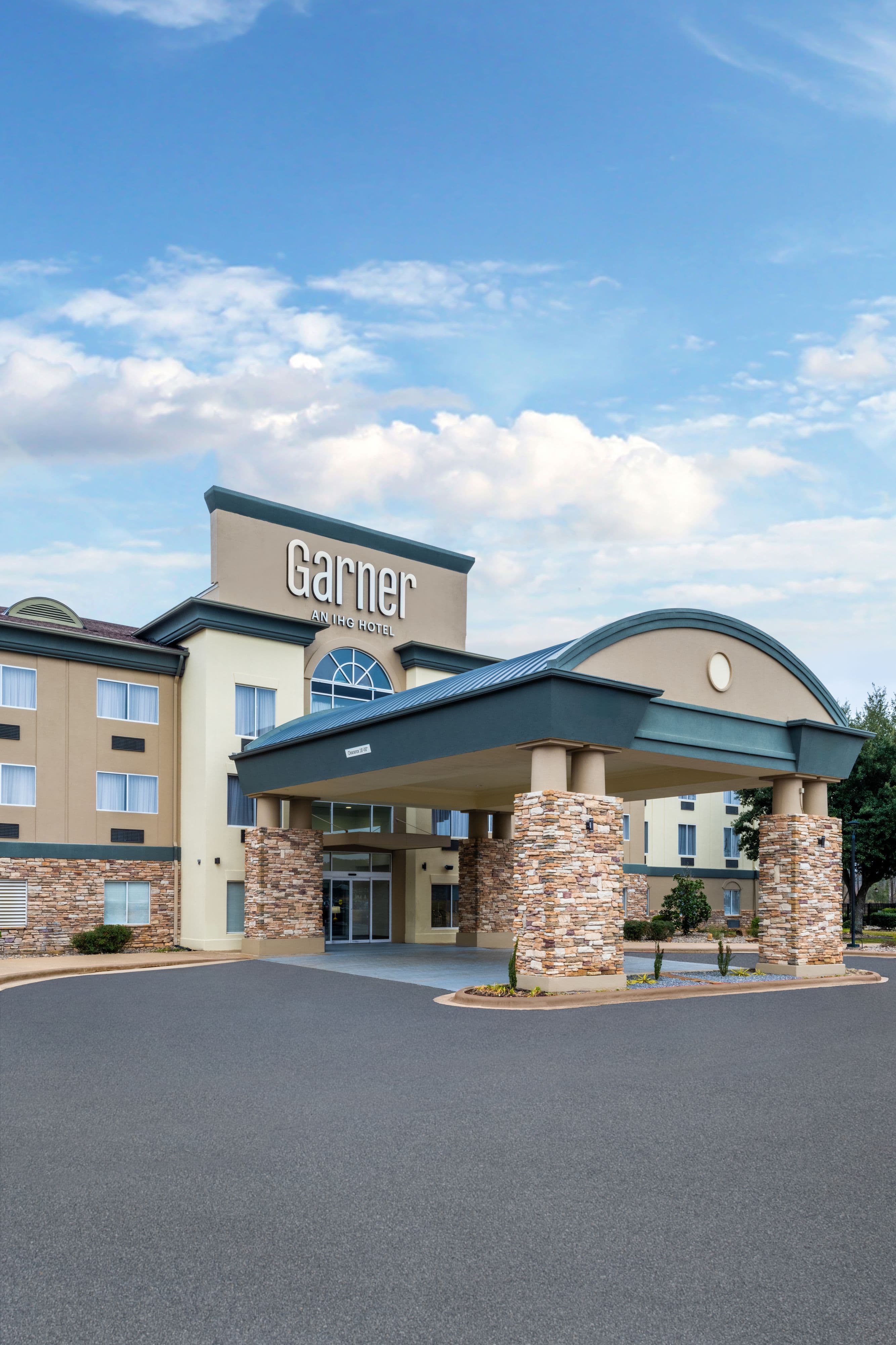 Garner Hotel Longview South - Image 1
