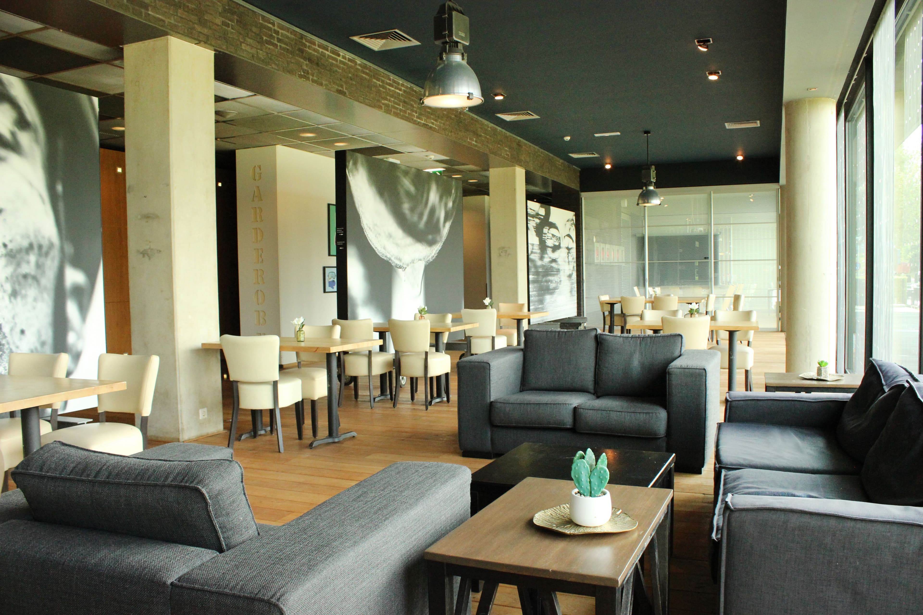 Garner Hotel Maastricht - Image 1