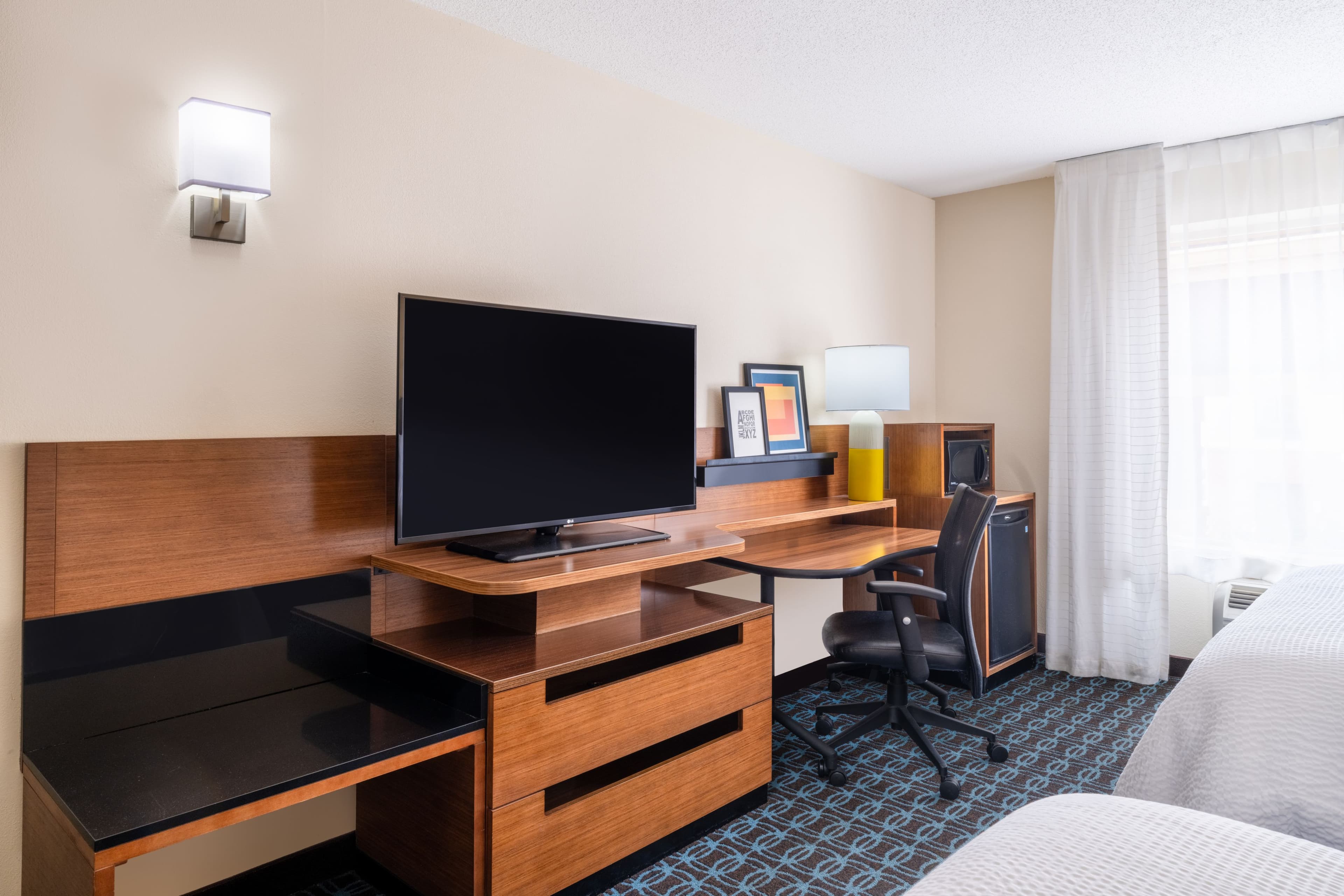 Garner Hotel Macon West — 23