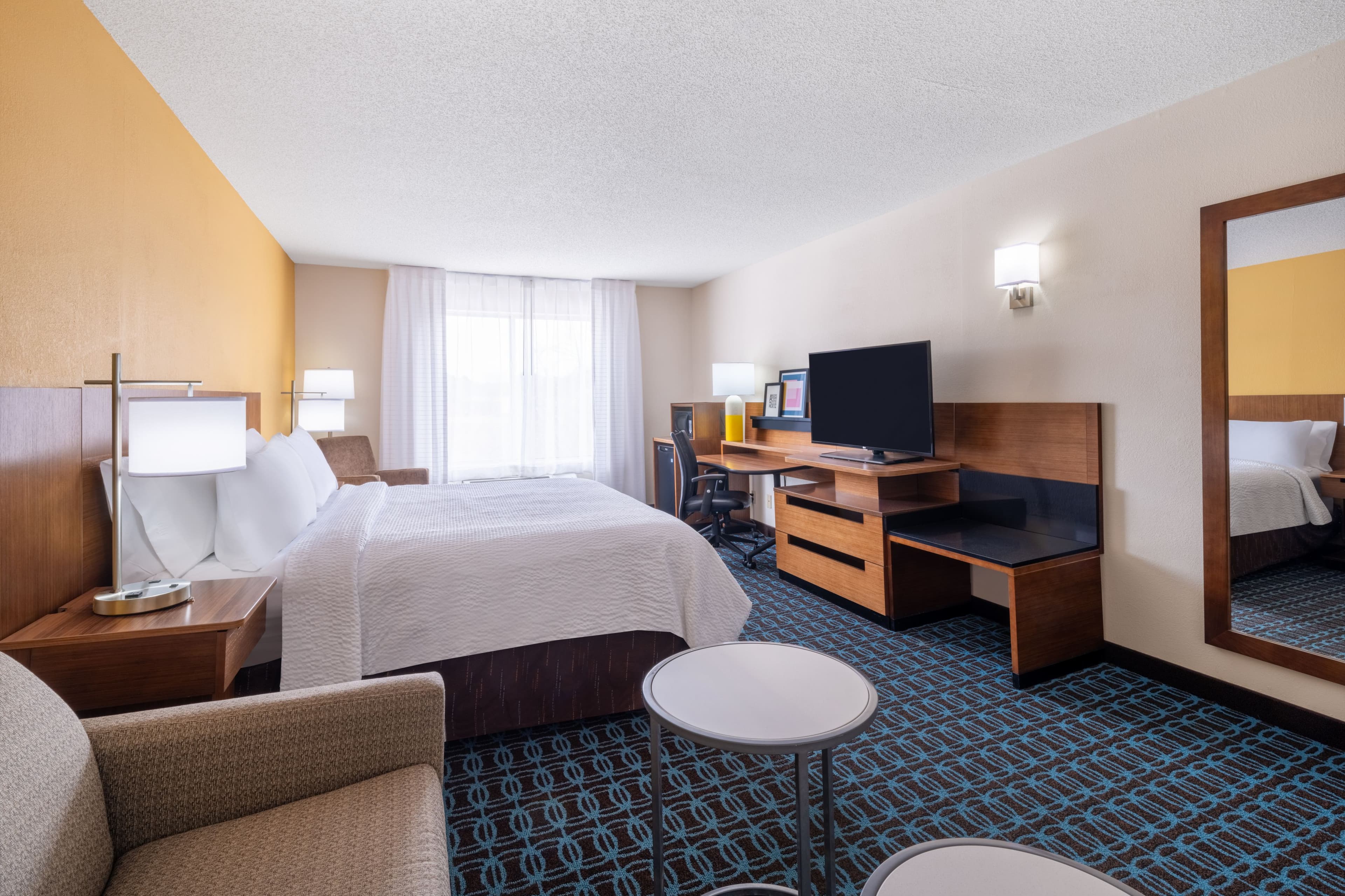 Garner Hotel Macon West — 13