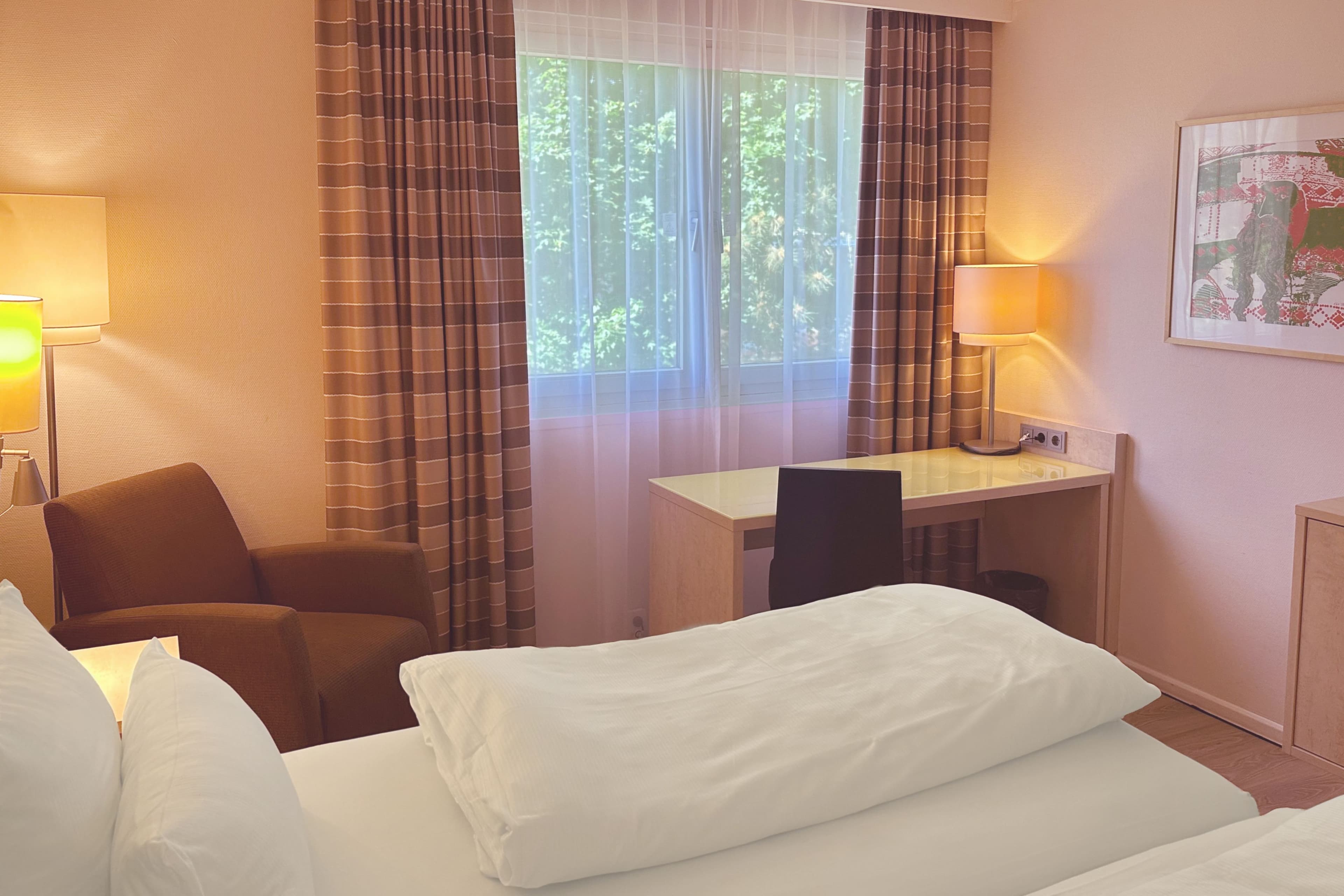 Standard Room - Image 6