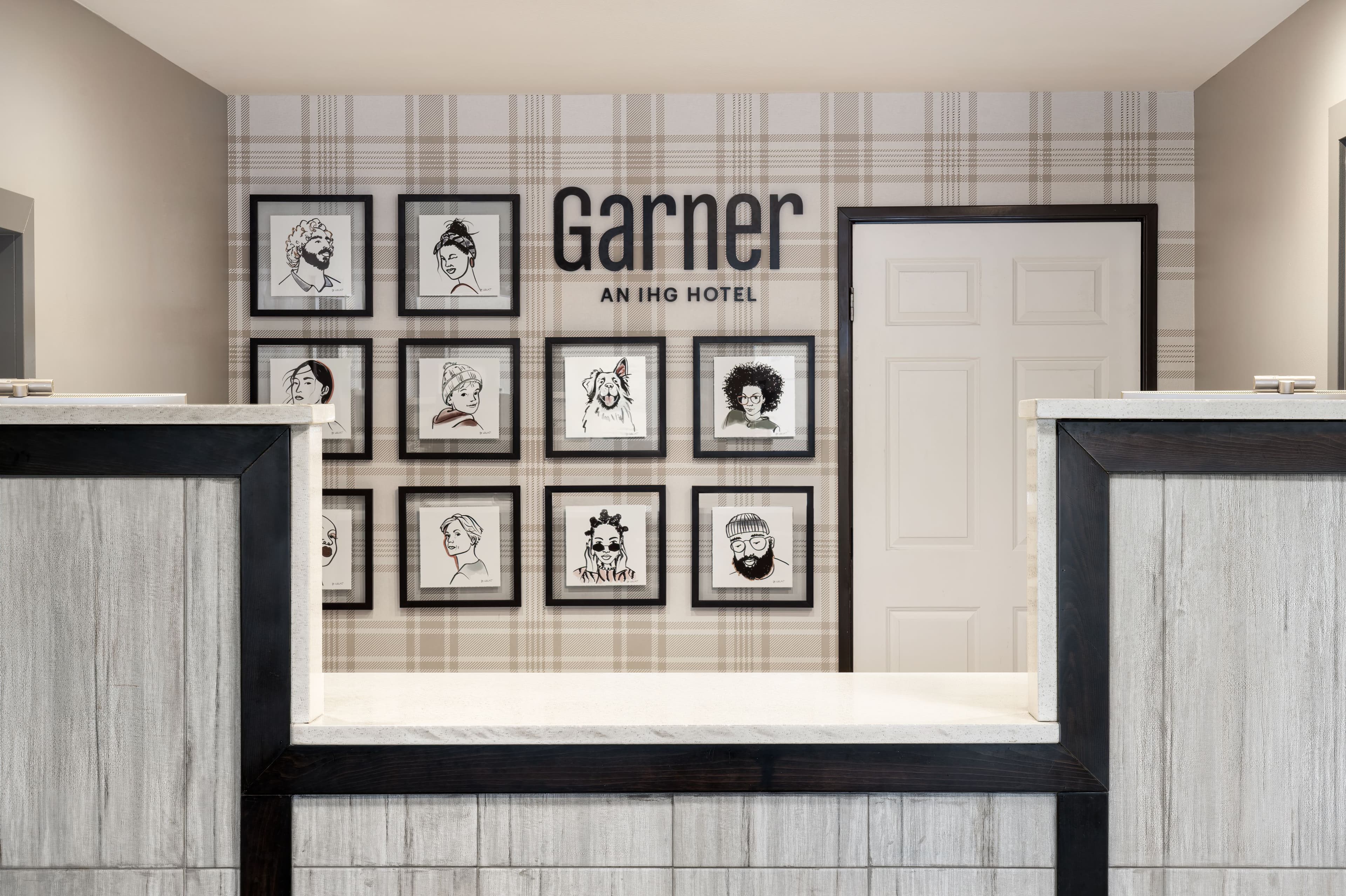 Garner Hotel Page - Lake Powell Area - Image 1