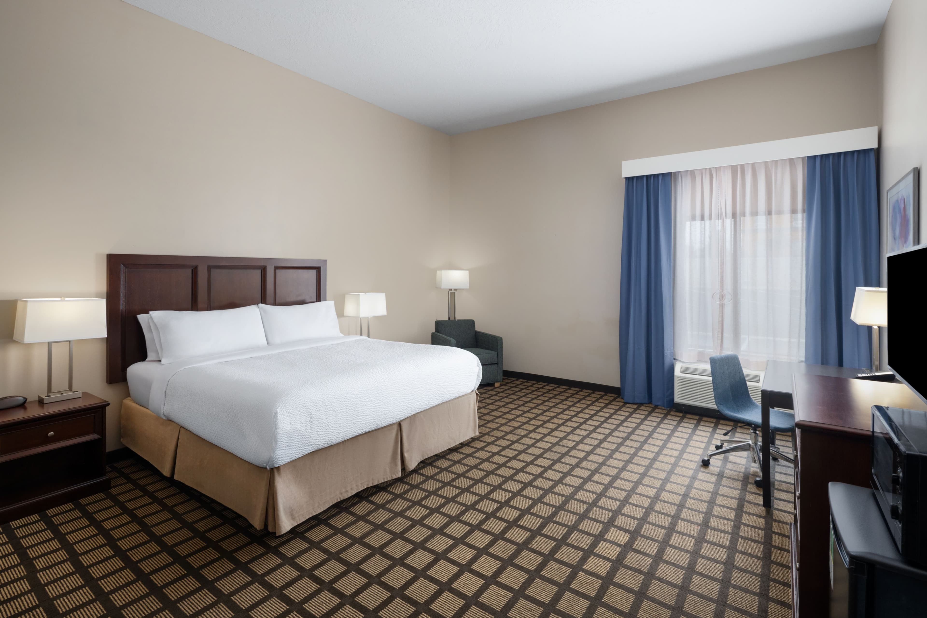 Garner Hotel Page - Lake Powell Area — 10