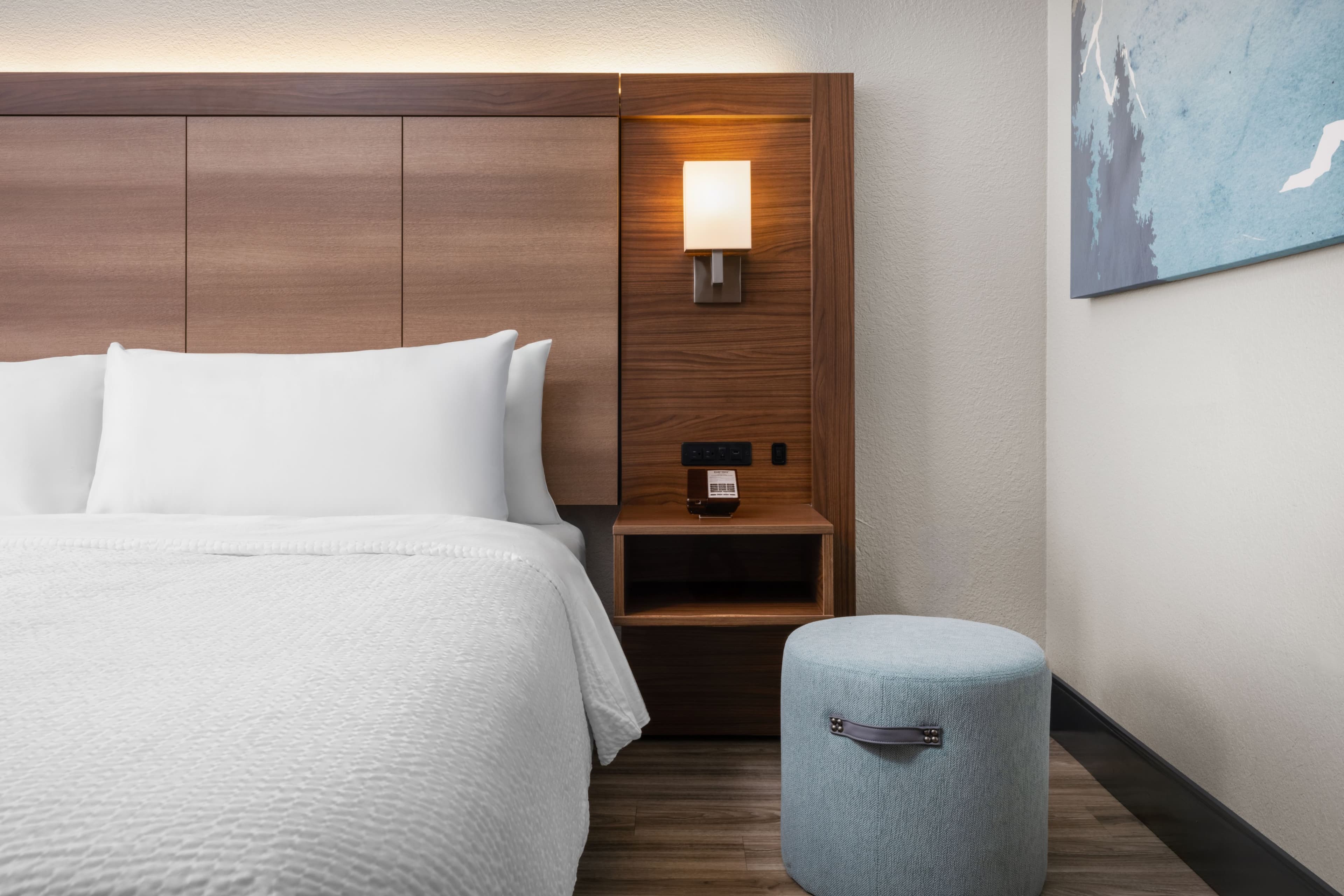 Garner Hotel Pigeon Forge Downtown — 8