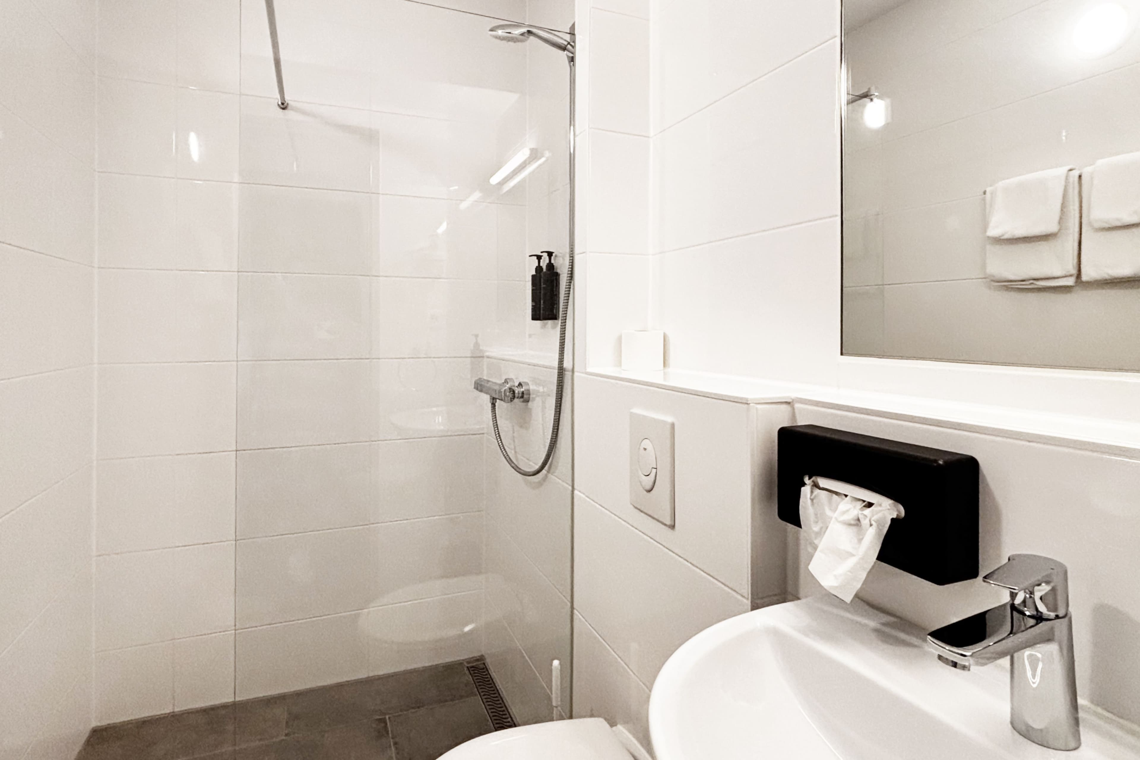 Garner Hotel Stuttgart - Zuffenhausen — 40