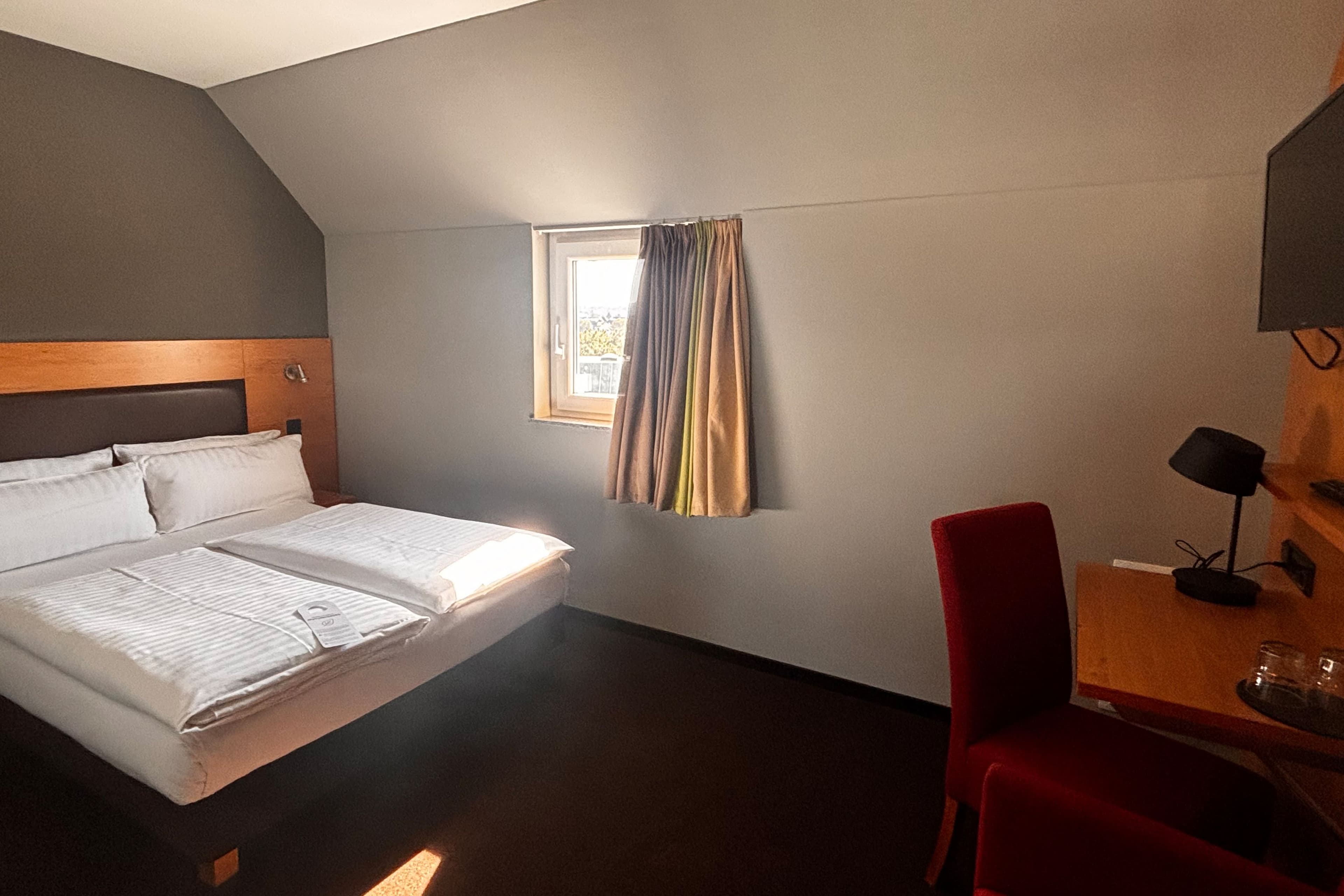 Garner Hotel Stuttgart - Zuffenhausen - Image 3