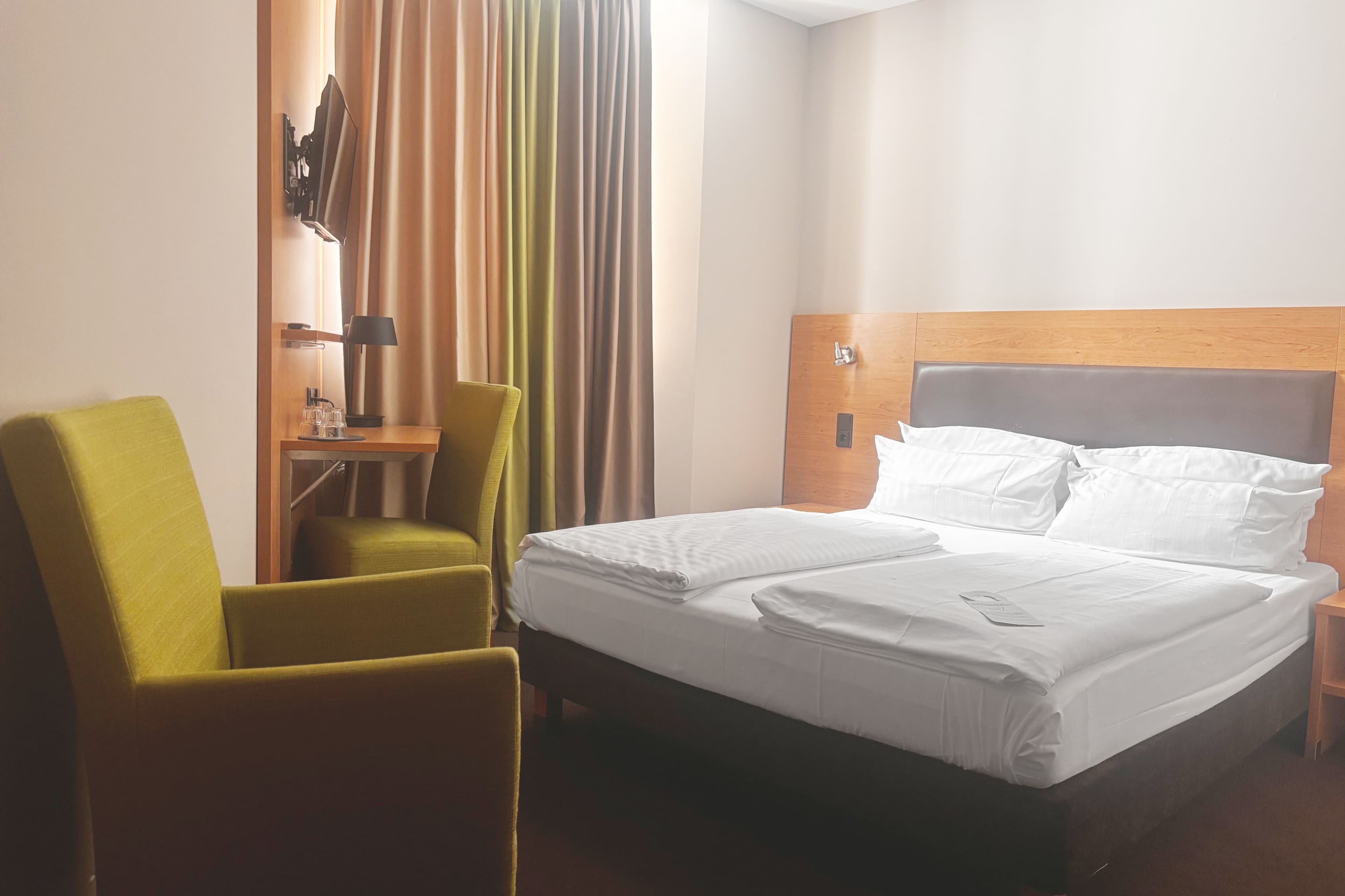 Garner Hotel Stuttgart - Zuffenhausen - Image 2