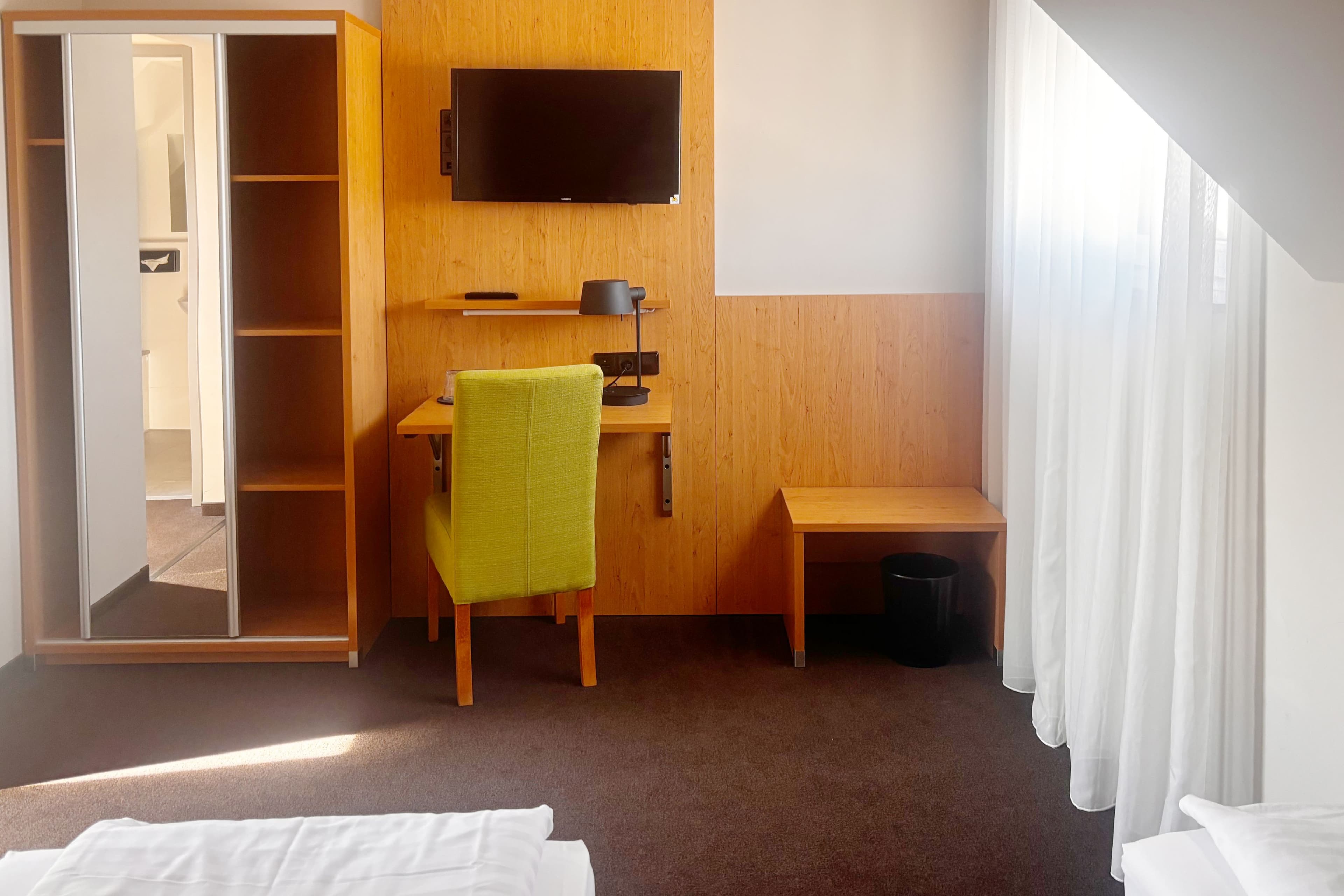 Garner Hotel Stuttgart - Zuffenhausen — 68