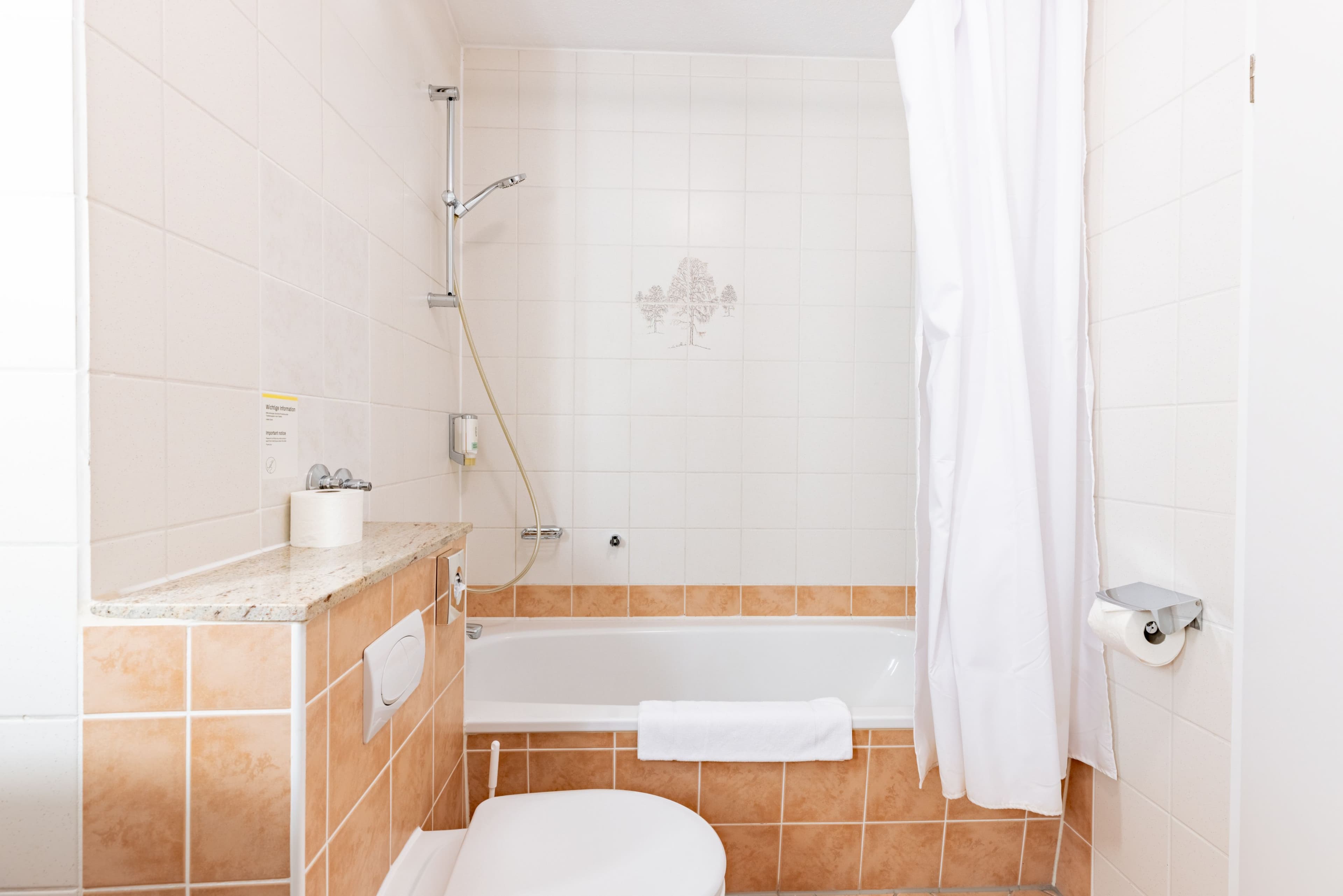 Standard Room - Image 22