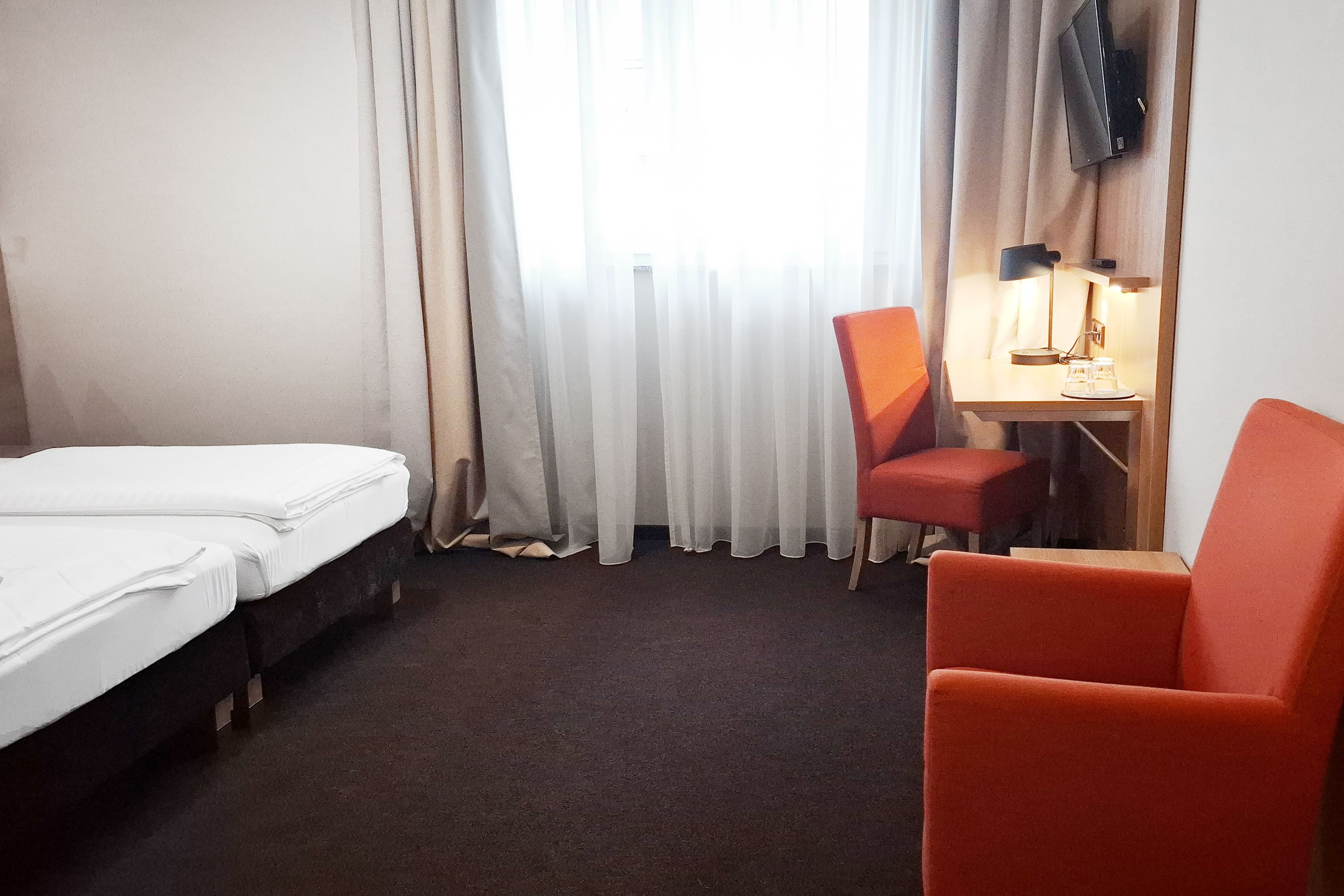 Standard Room - Image 15