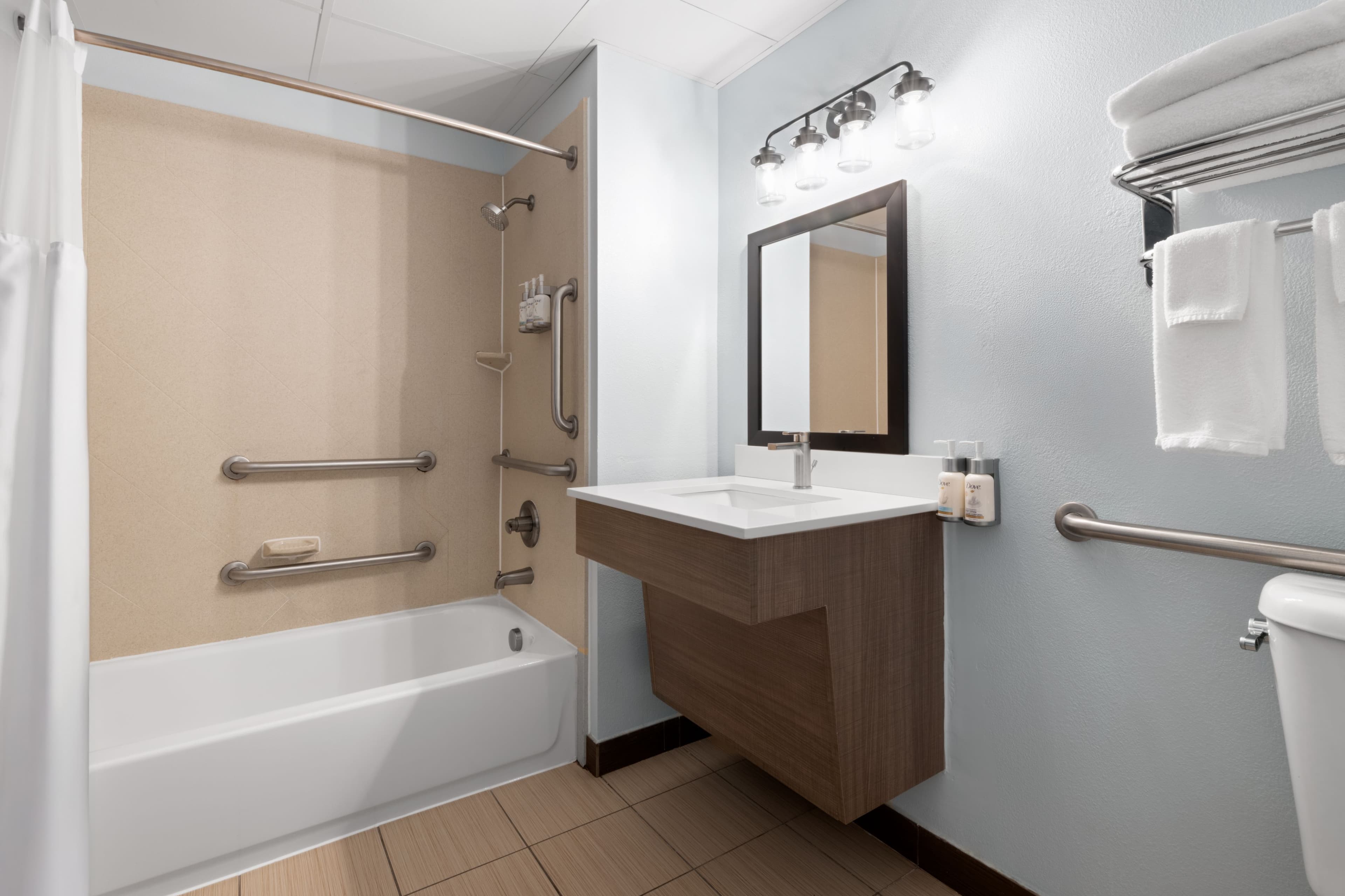 Garner Hotel Virginia Beach North — 14