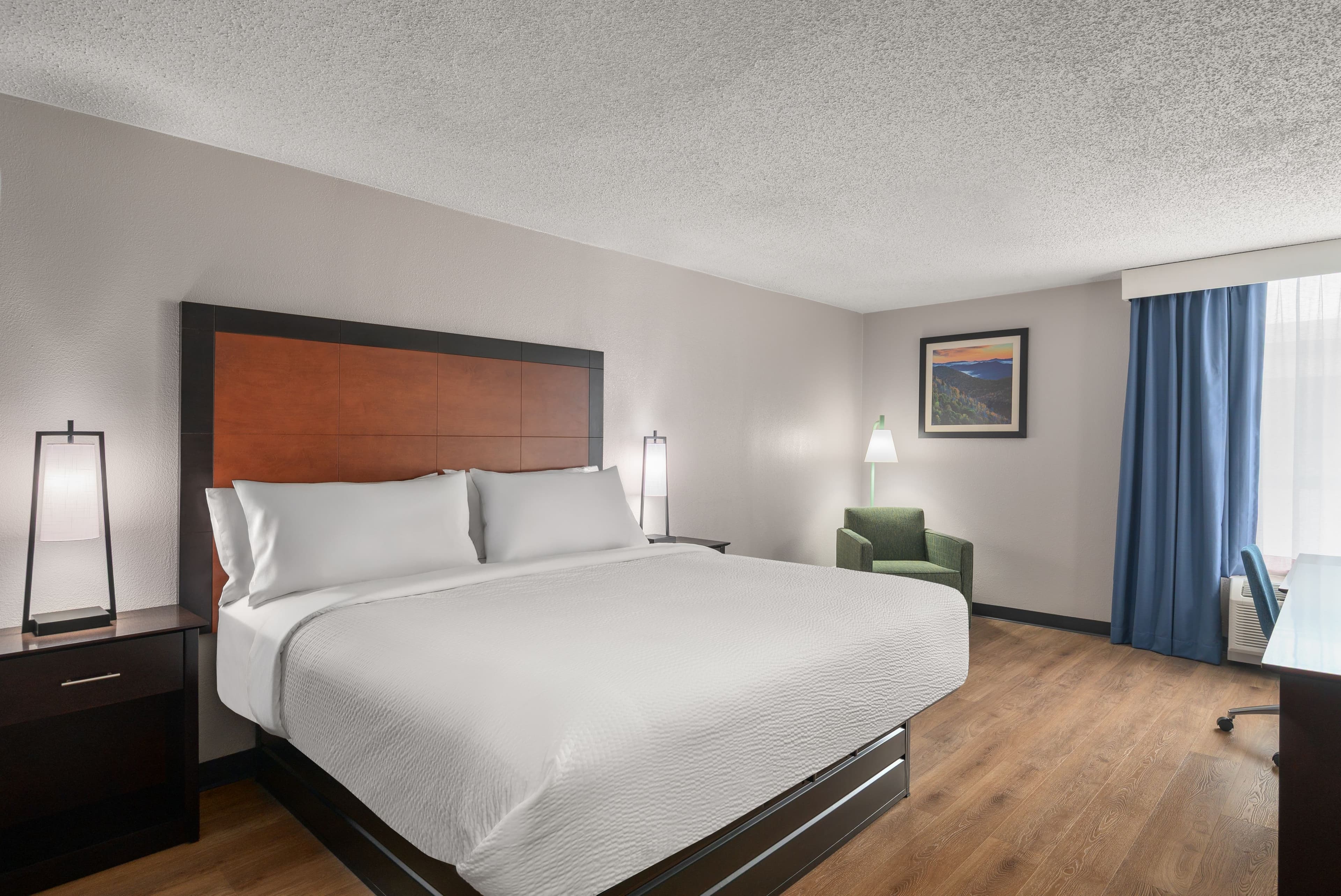 Garner Hotel Wytheville East - Image 3
