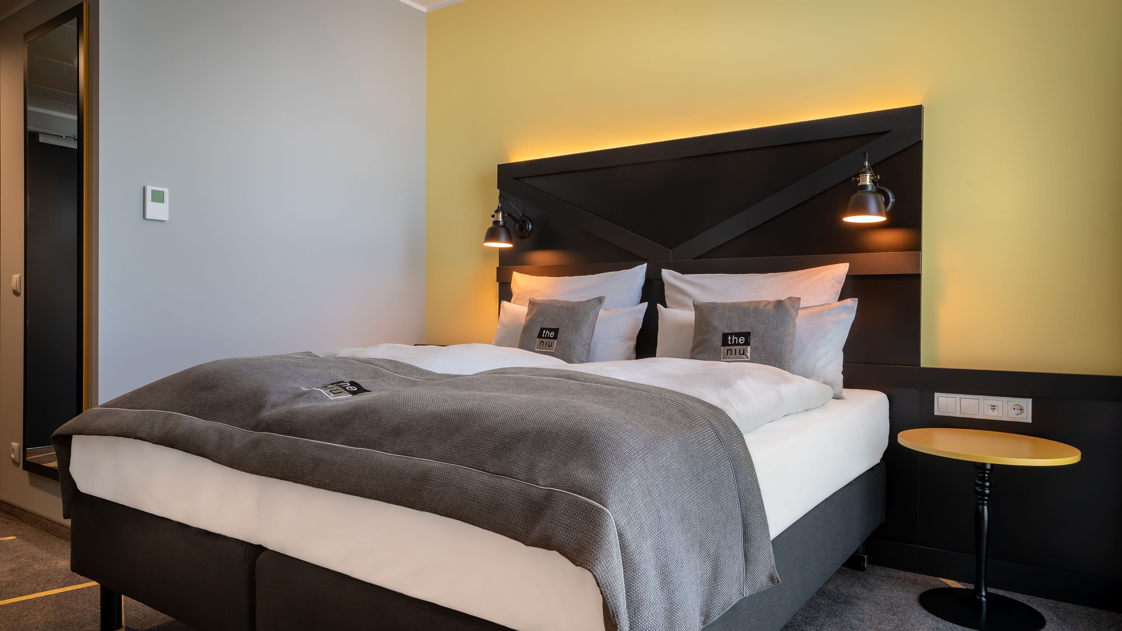 Holiday Inn - the niu, Fury Aschheim Messe - Image 3