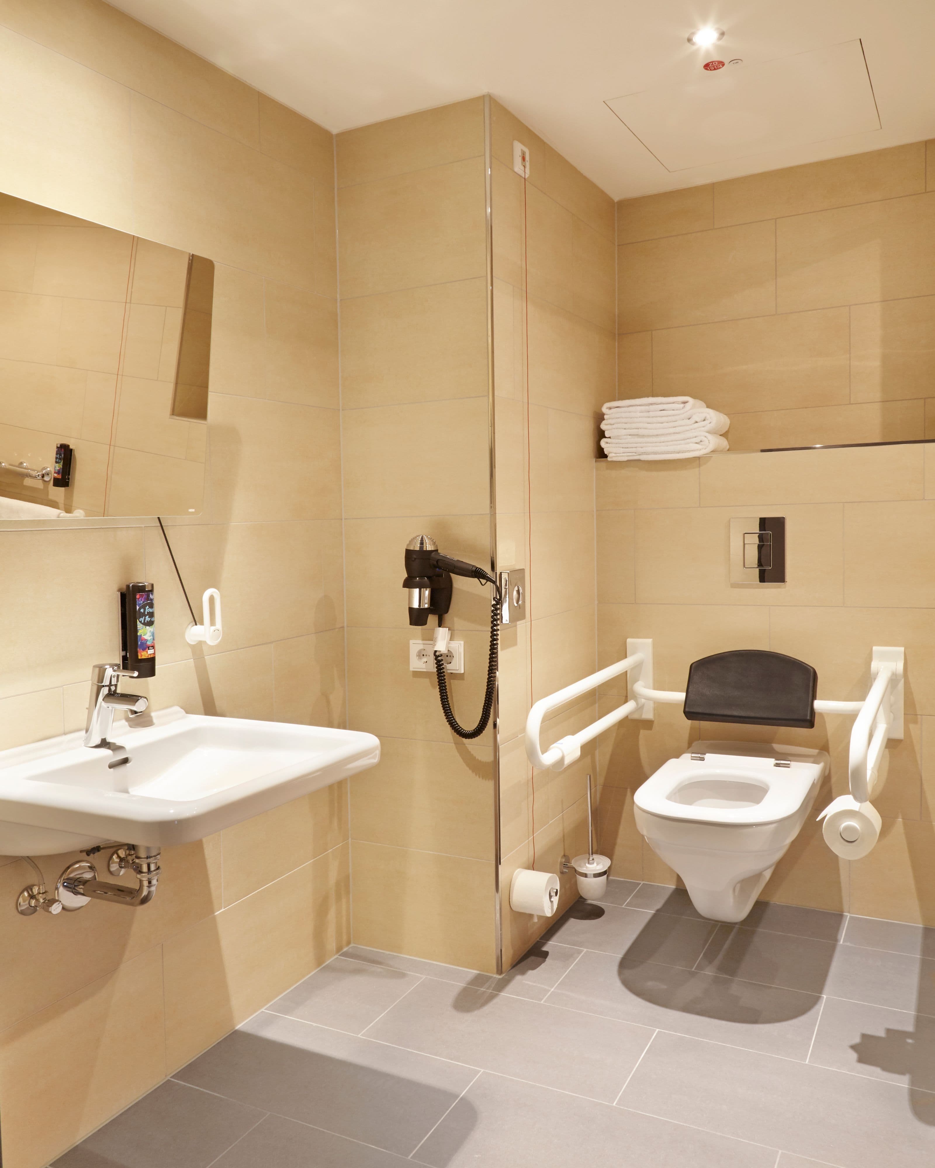 Holiday Inn - the niu, Air Frankfurt Messe — 18