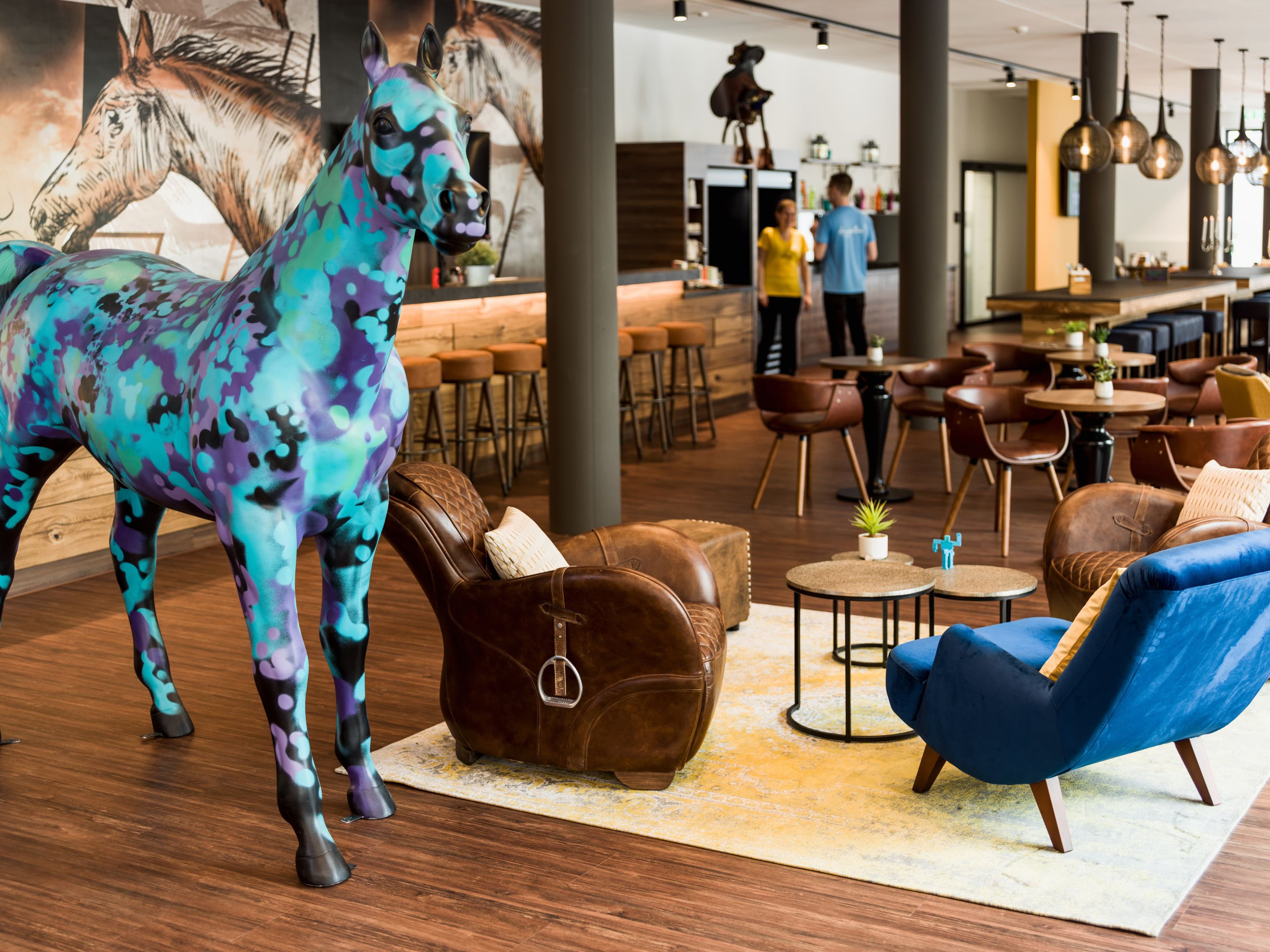 Holiday Inn - the niu, Saddle Fürth - Image 1