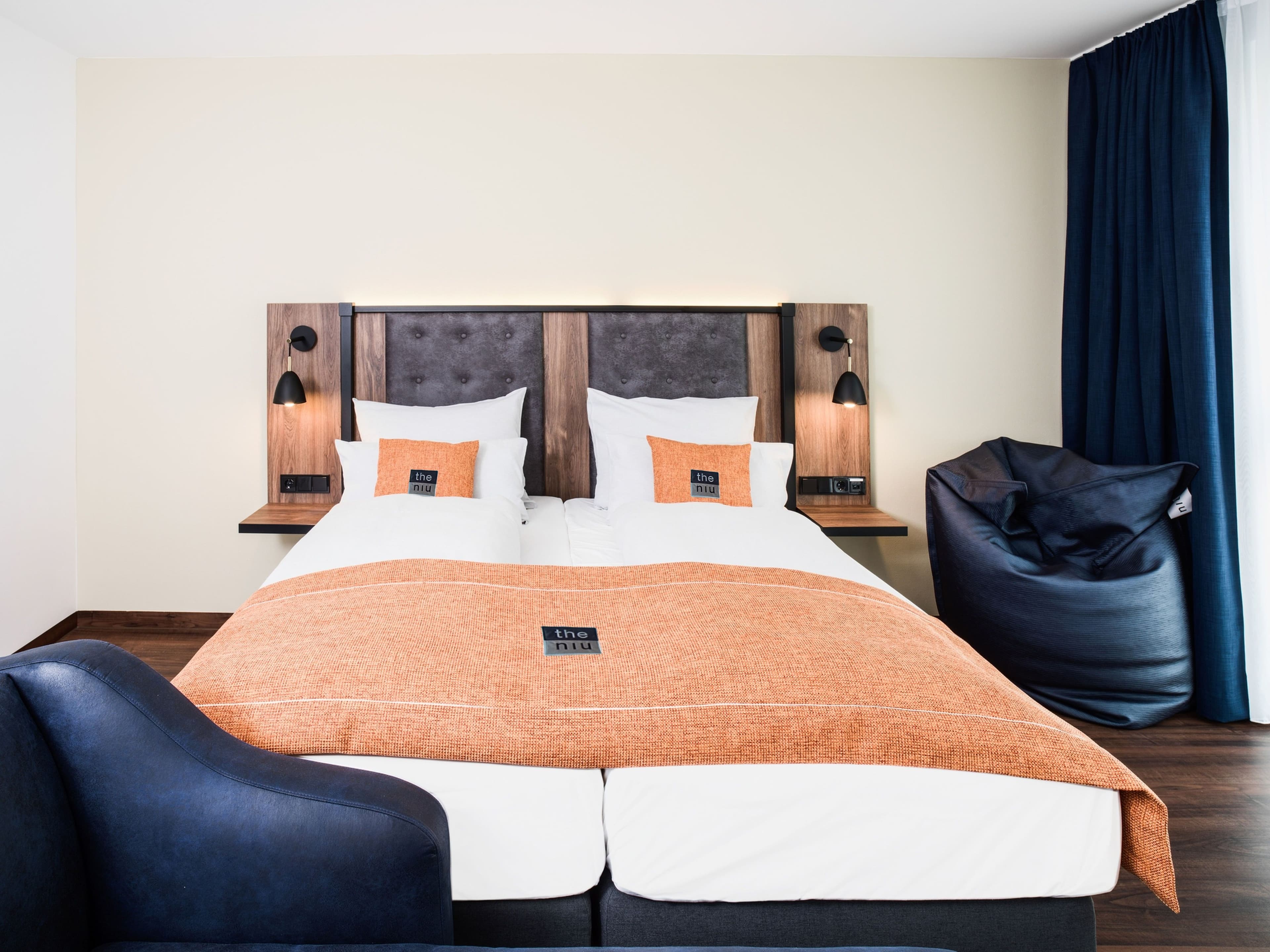 Holiday Inn - the niu, Saddle Fürth - Image 3