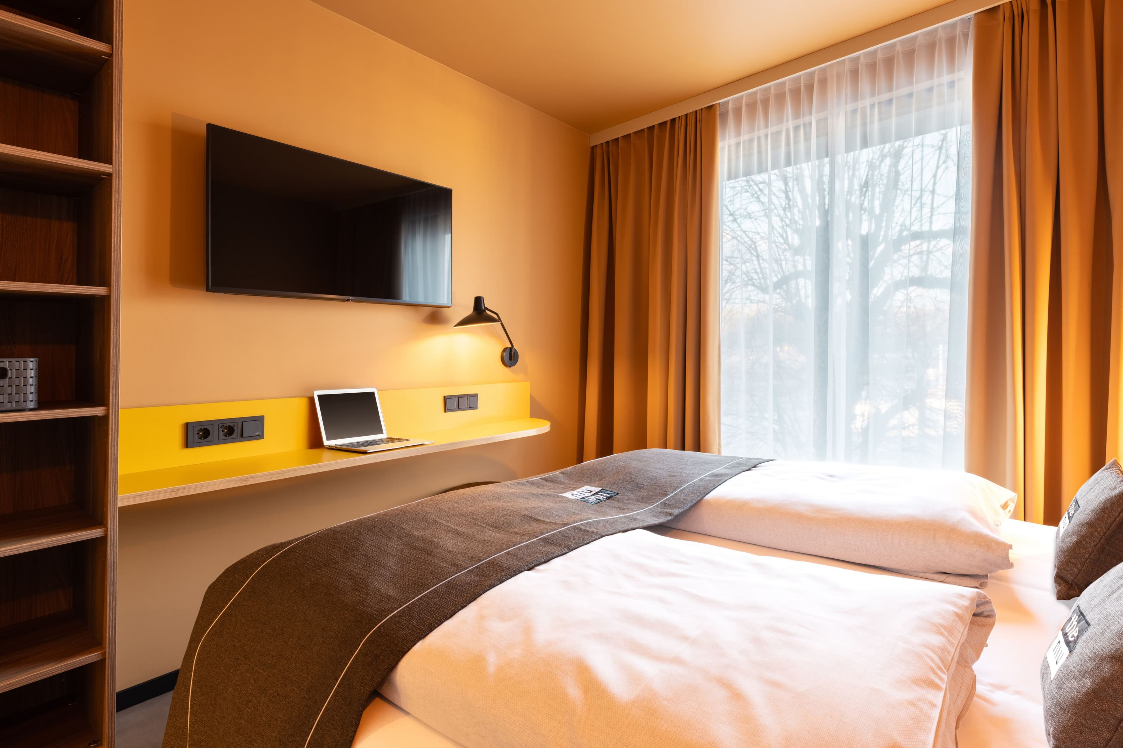 Standard Room - Image 12
