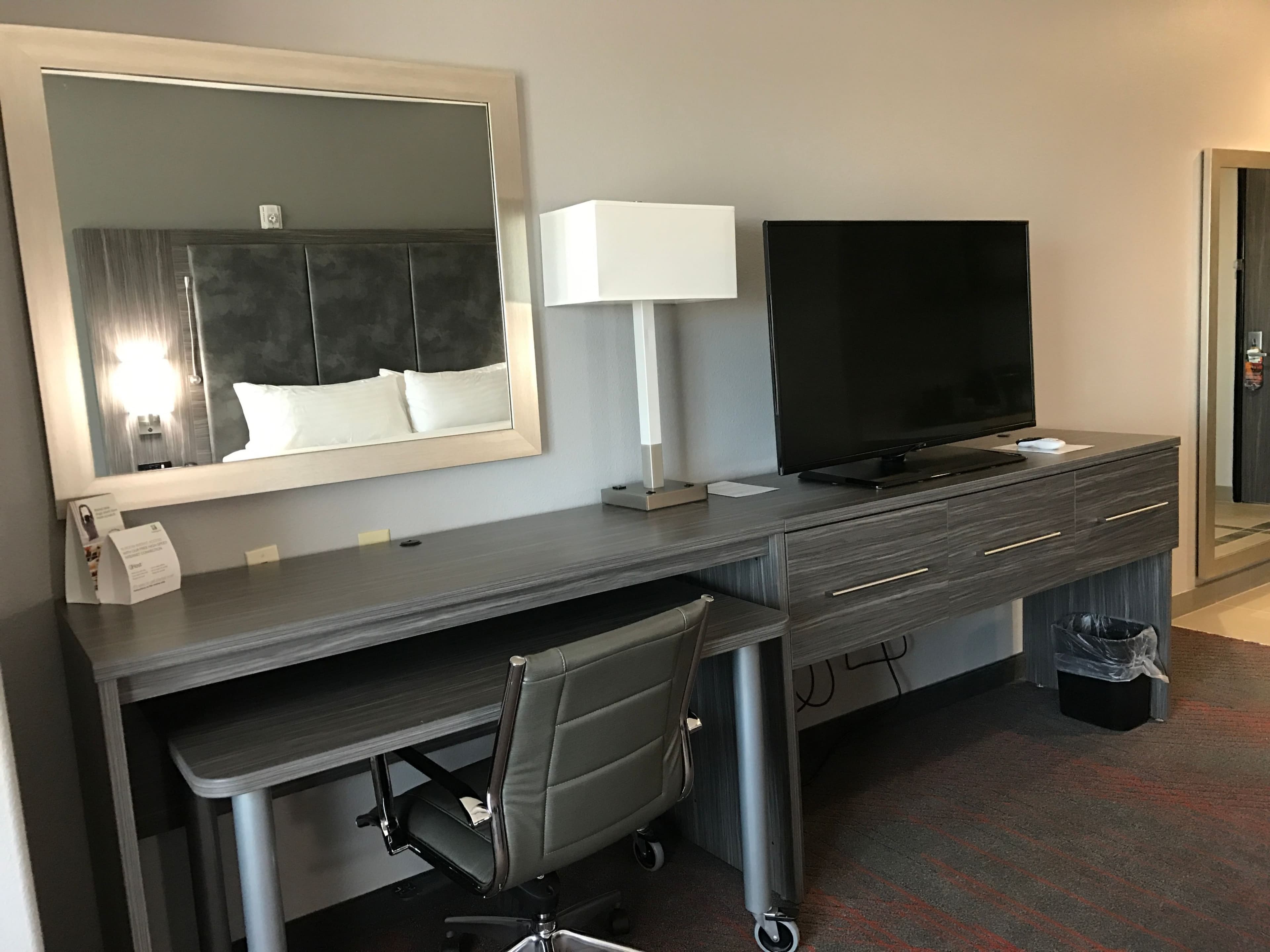 Holiday Inn Abilene - North College Area - Image 3