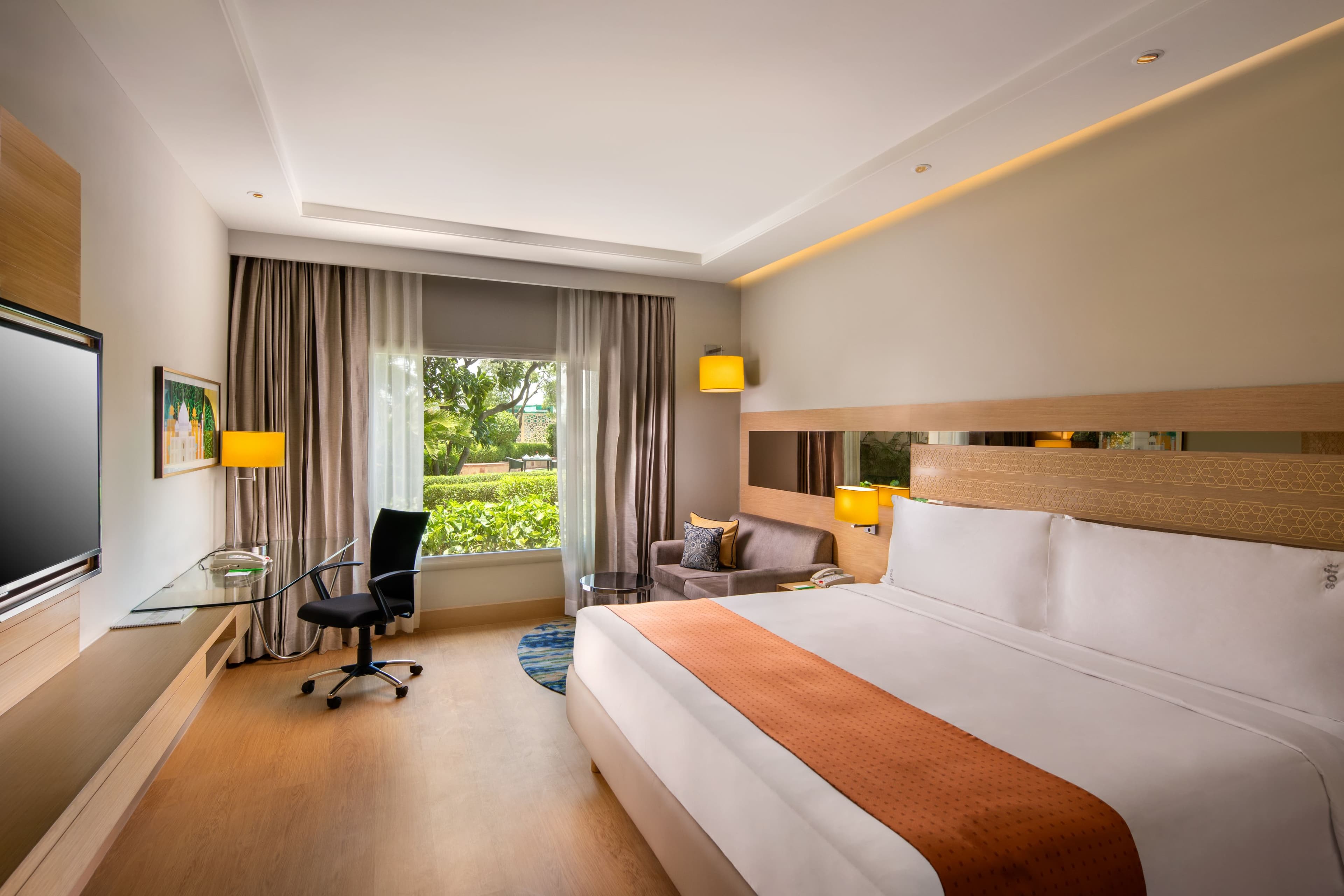 Holiday Inn Agra MG Road - Image 4