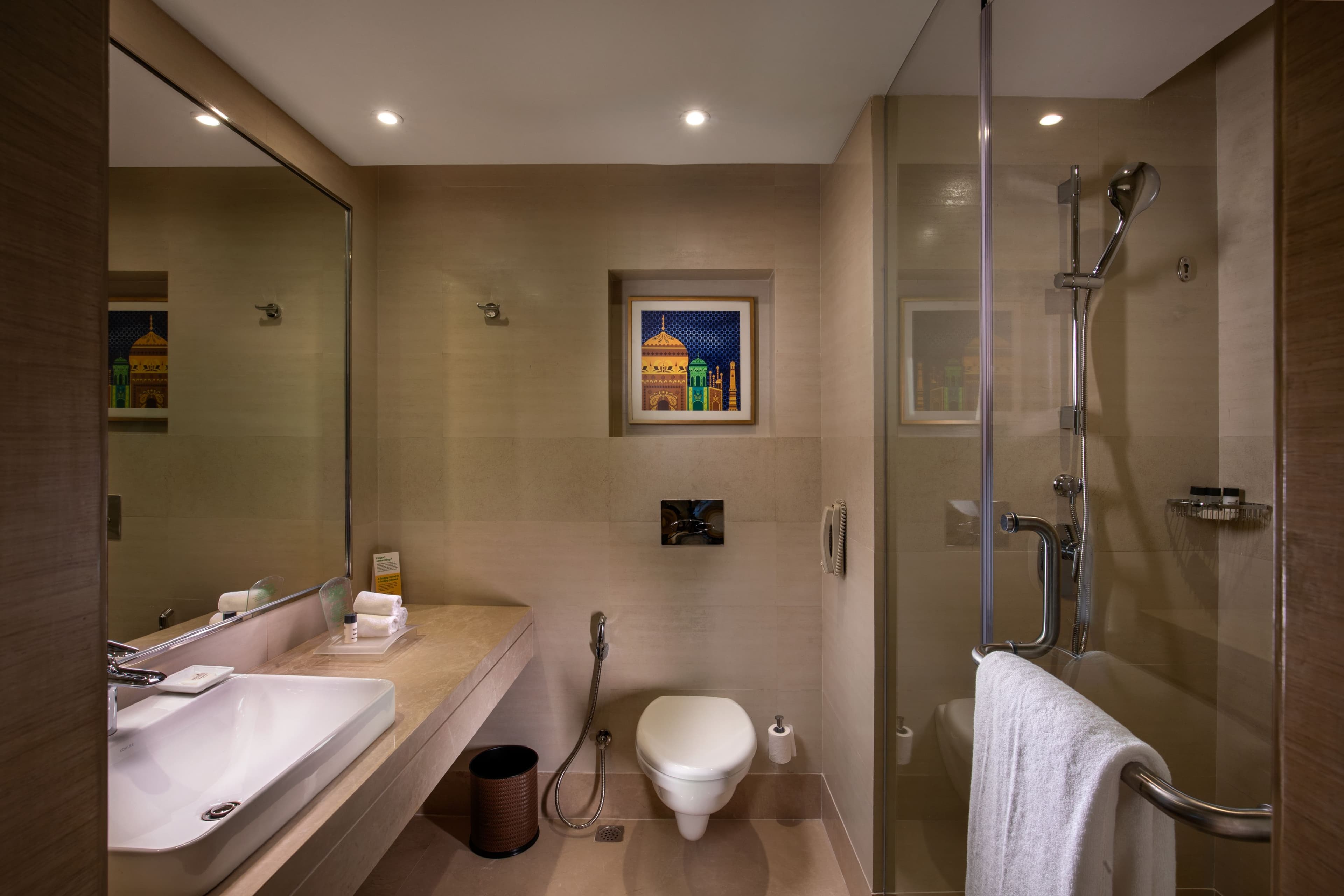 Holiday Inn Agra MG Road — 6