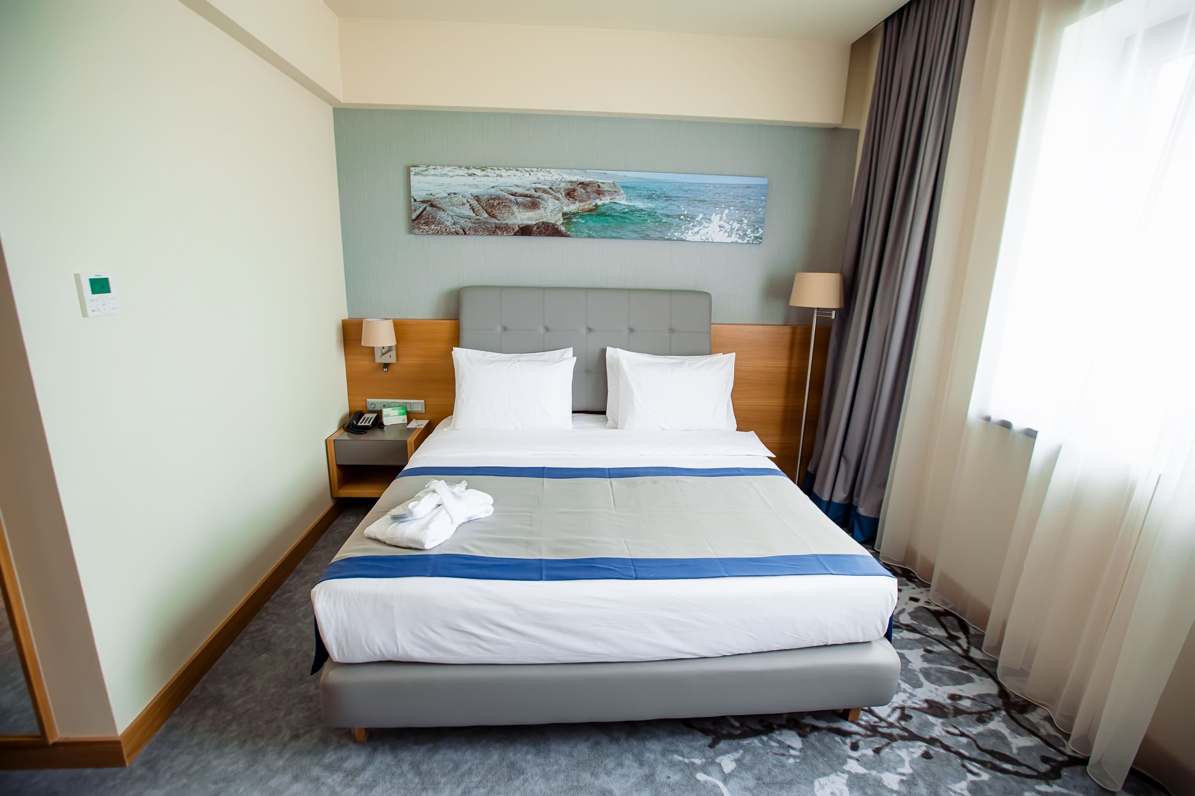 Holiday Inn Aktau - Seaside — 24