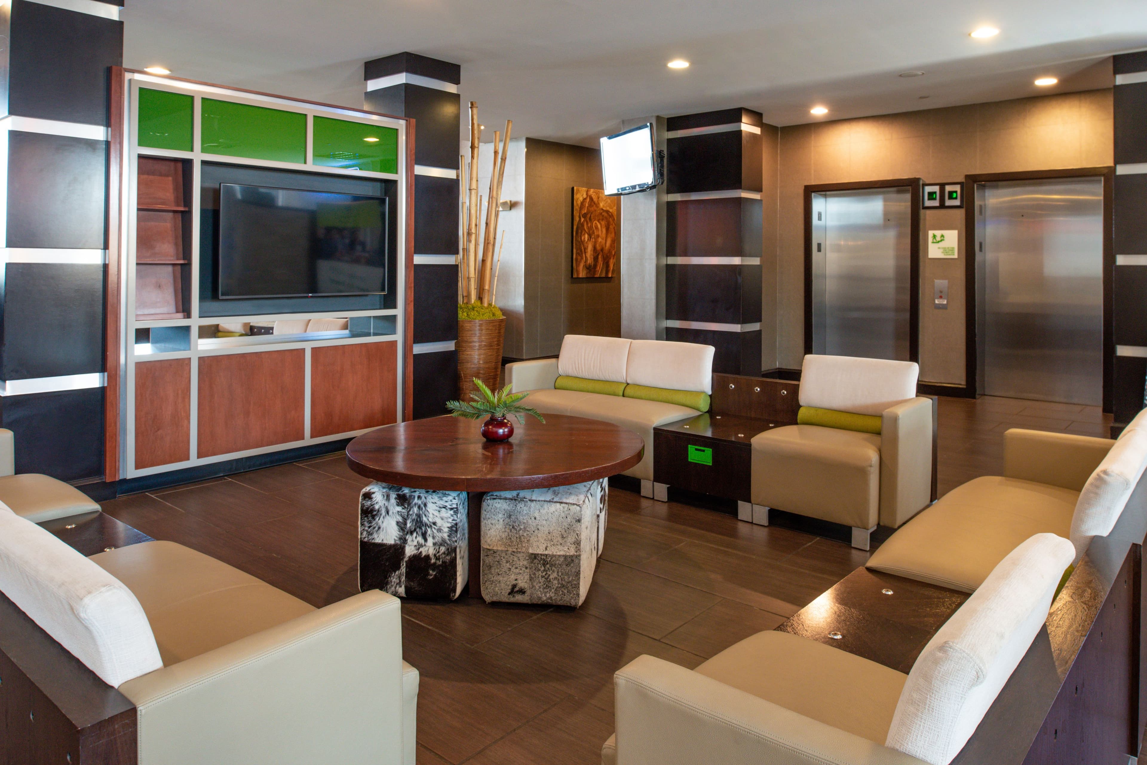 Holiday Inn Amarillo West Medical Center - Image 1