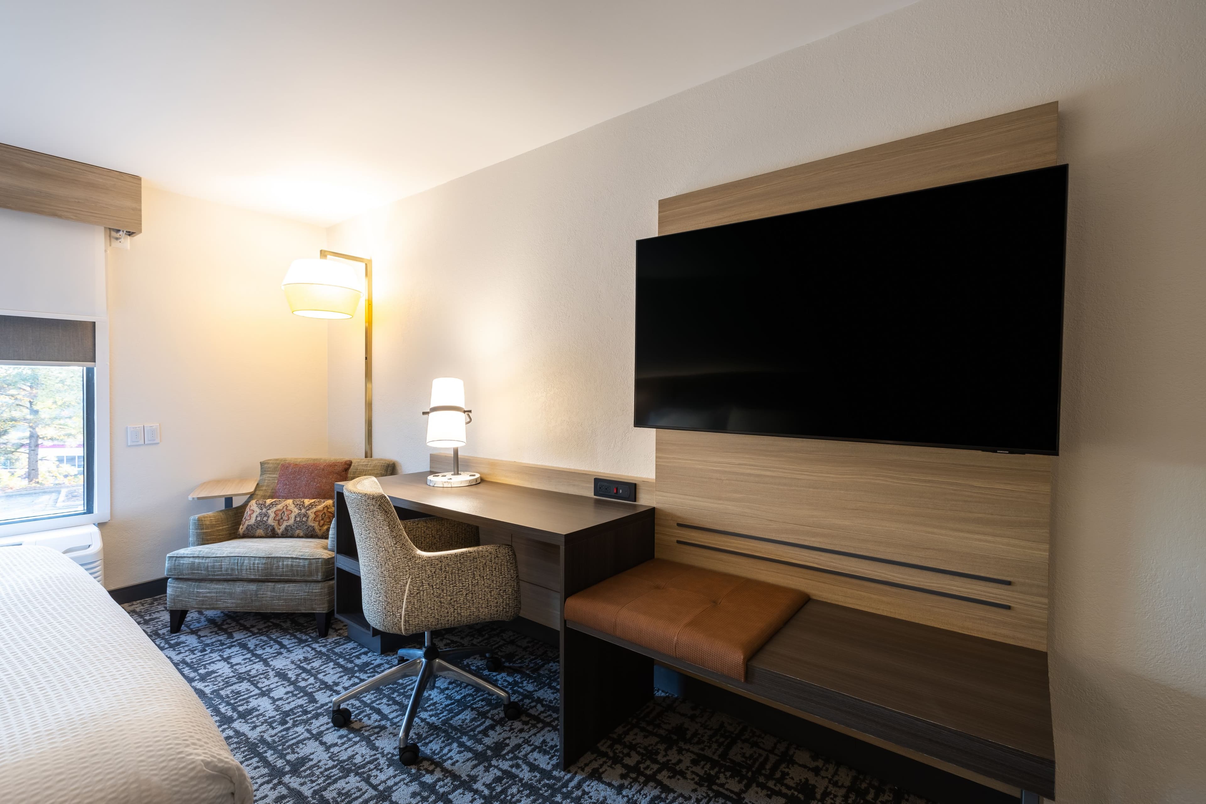Holiday Inn Anderson — 23