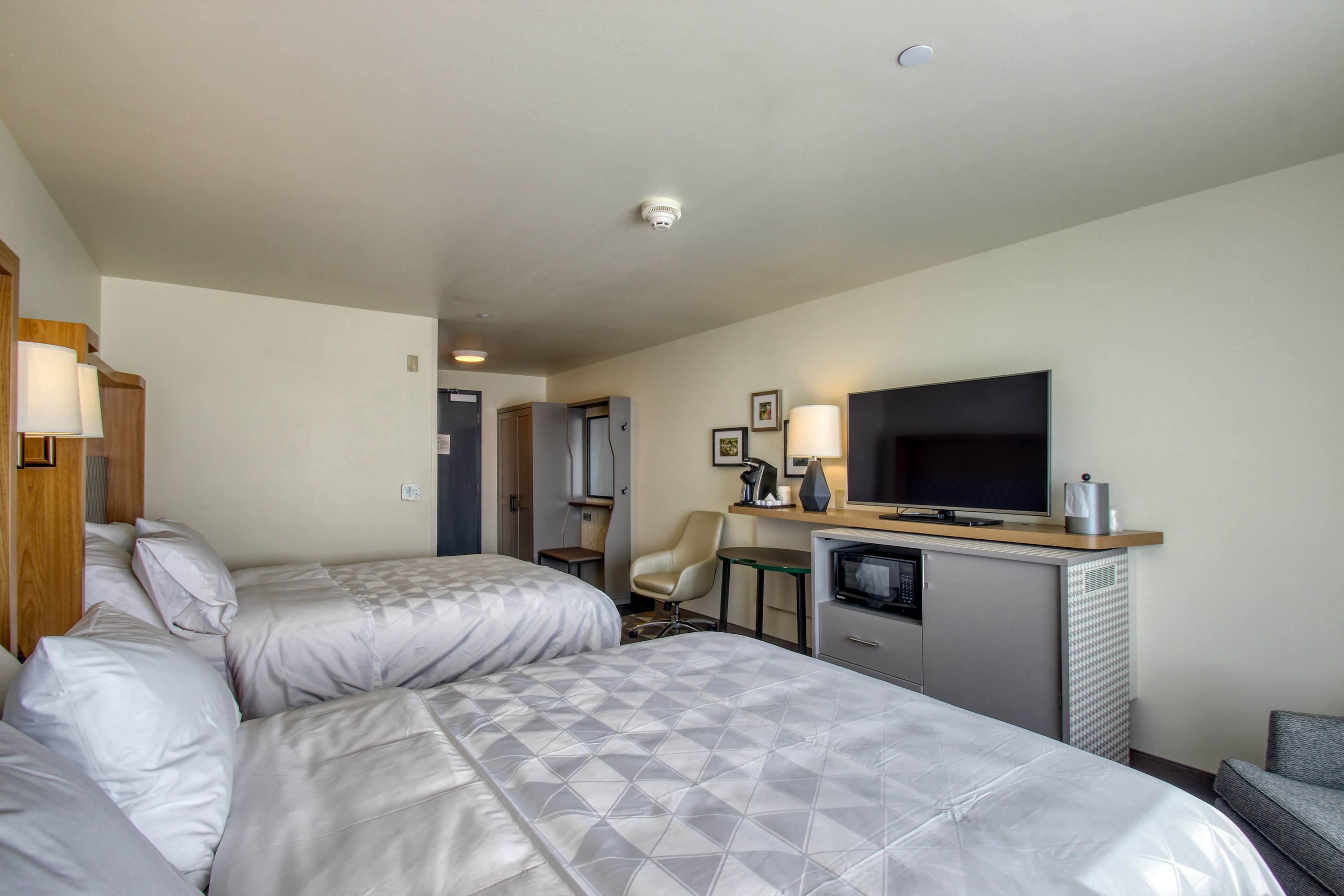 Holiday Inn Appleton — 13