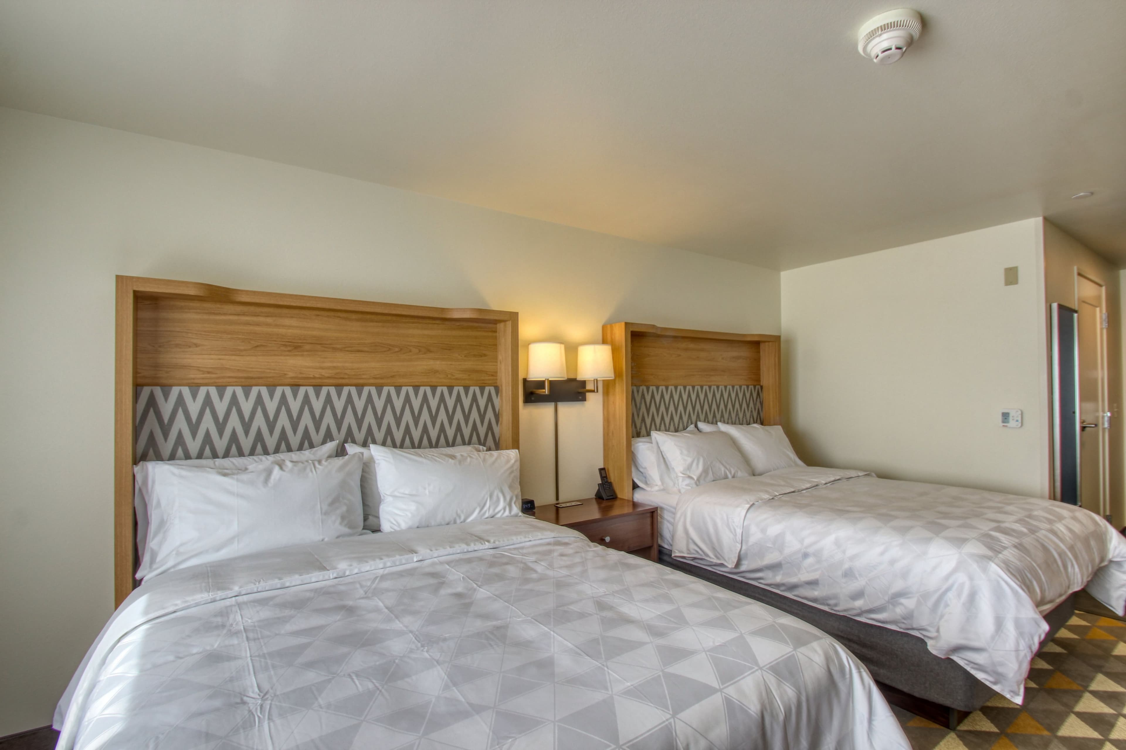 Holiday Inn Appleton — 6
