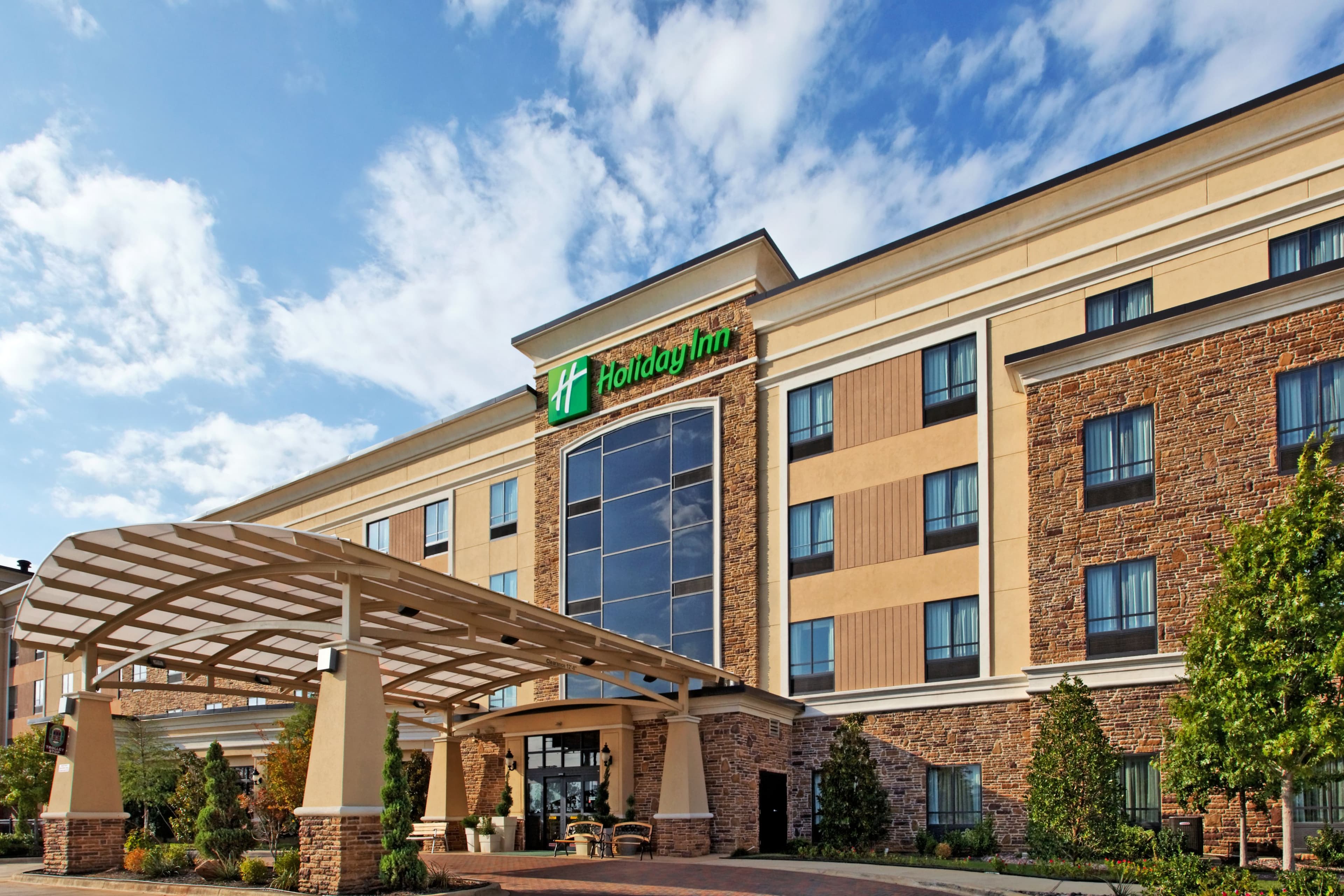 Holiday Inn Arlington NE-Rangers Ballpark - Image 1