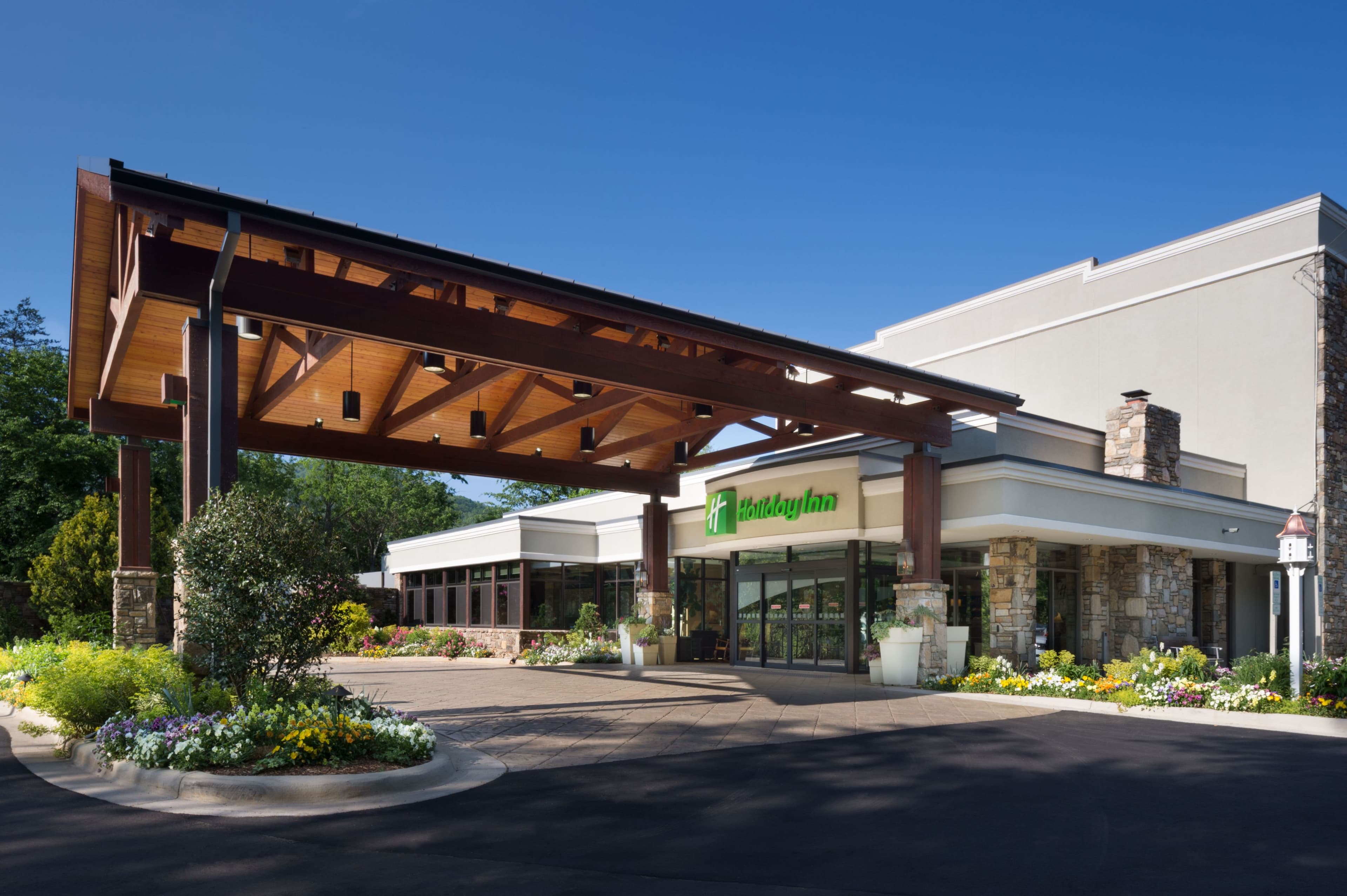 Holiday Inn Asheville East-Blue Ridge PKWY - Image 1
