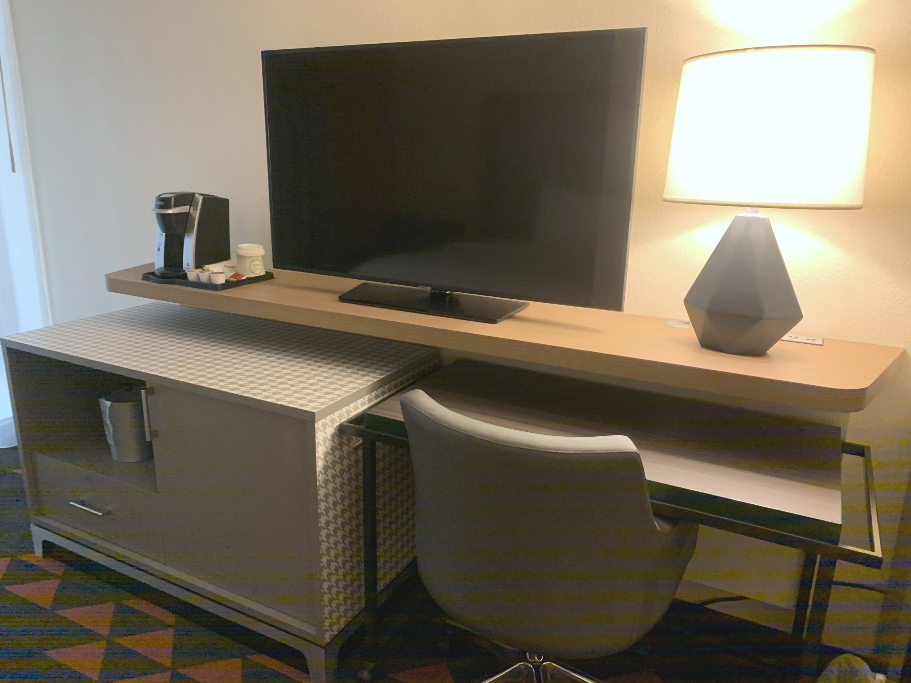 Holiday Inn Asheville - Biltmore West - Image 4