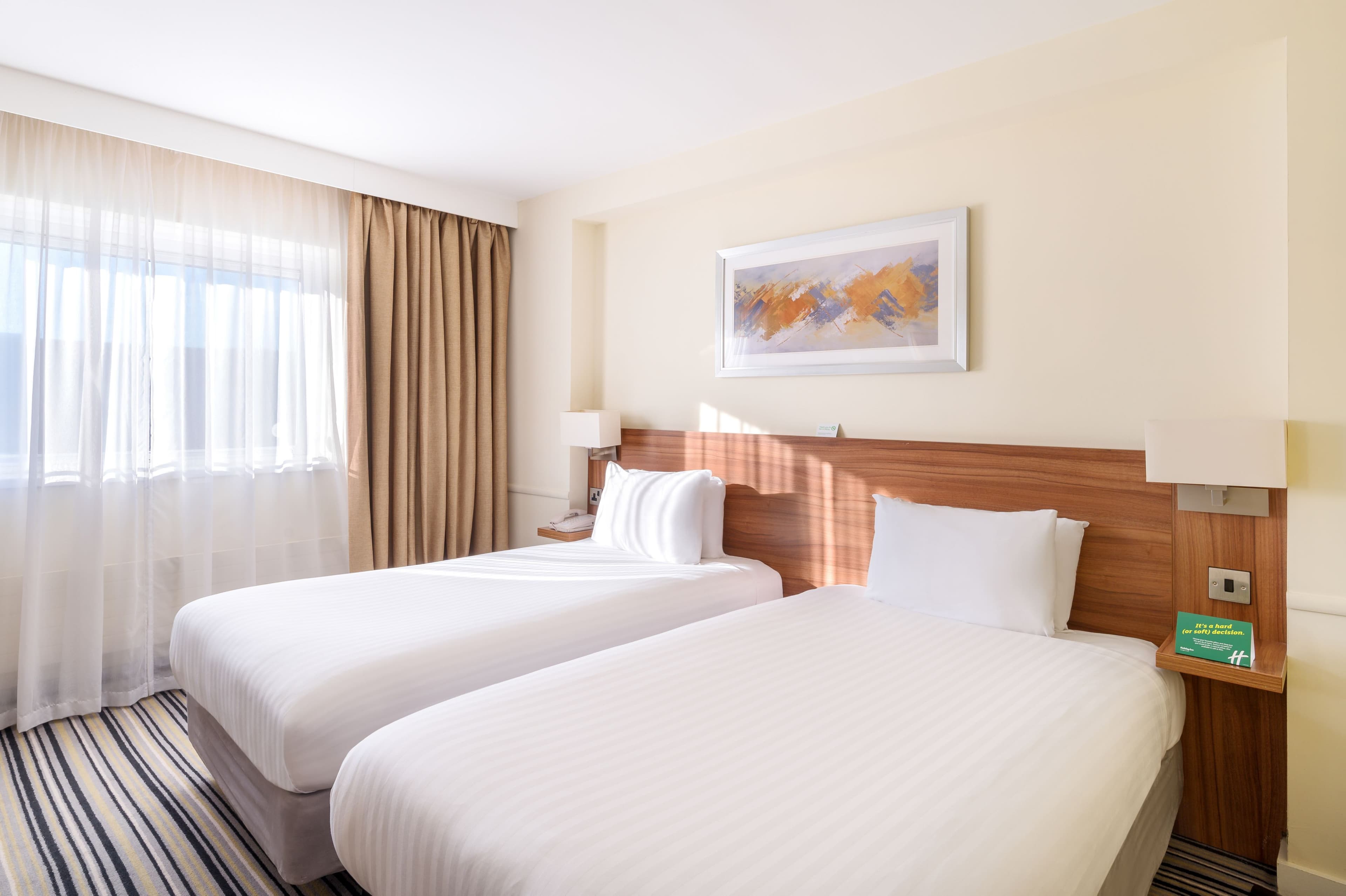 Holiday Inn Ashford - Central — 23