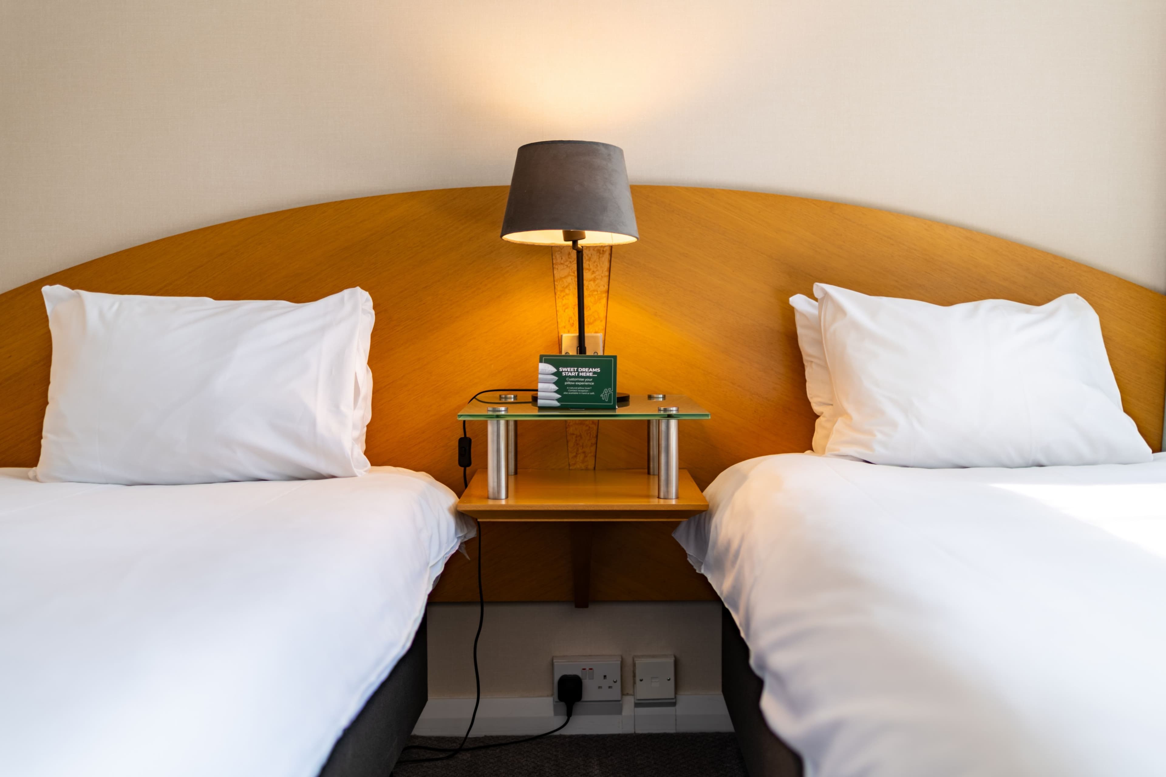 Holiday Inn Ashford - North A20 — 91