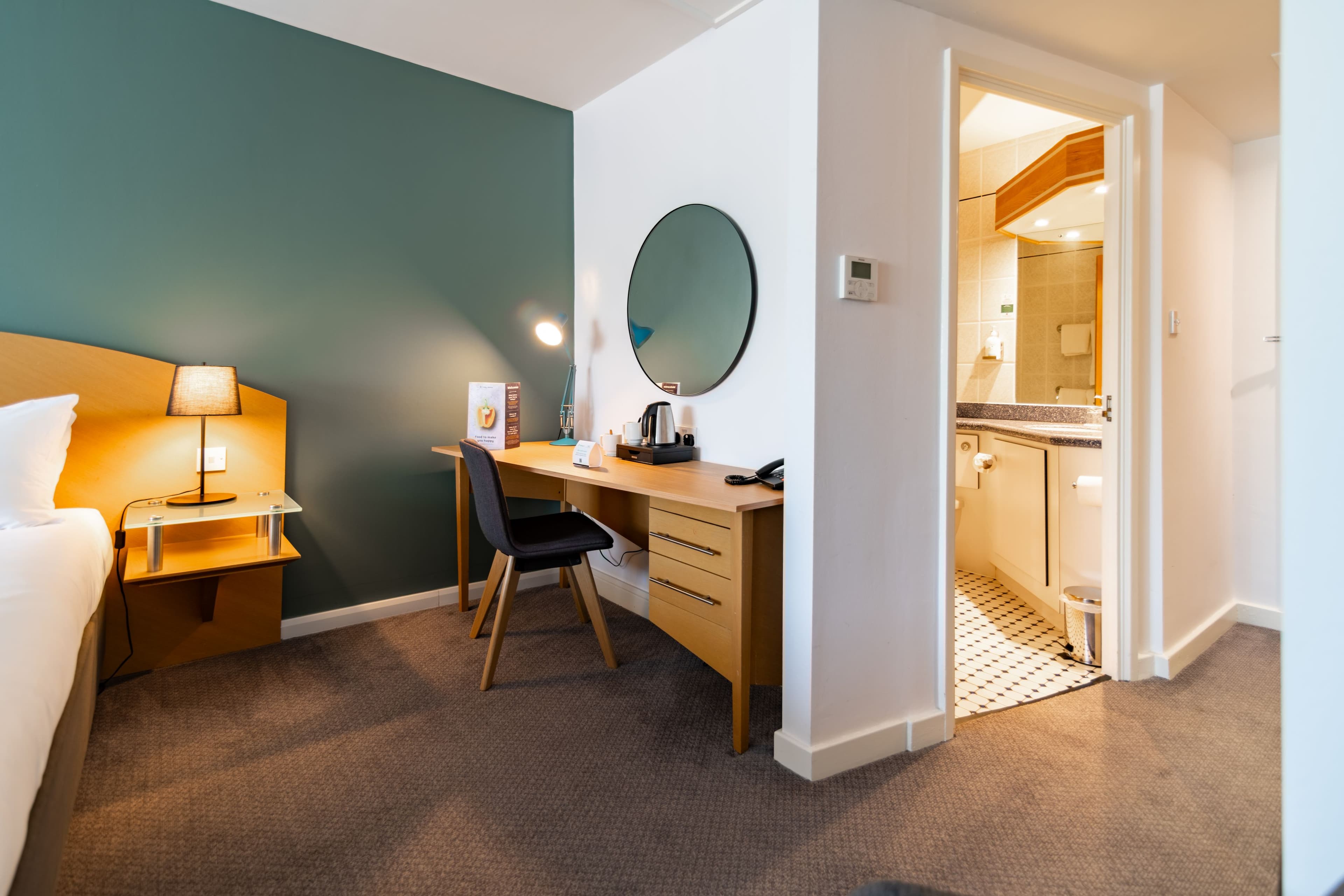 Holiday Inn Ashford - North A20 — 74