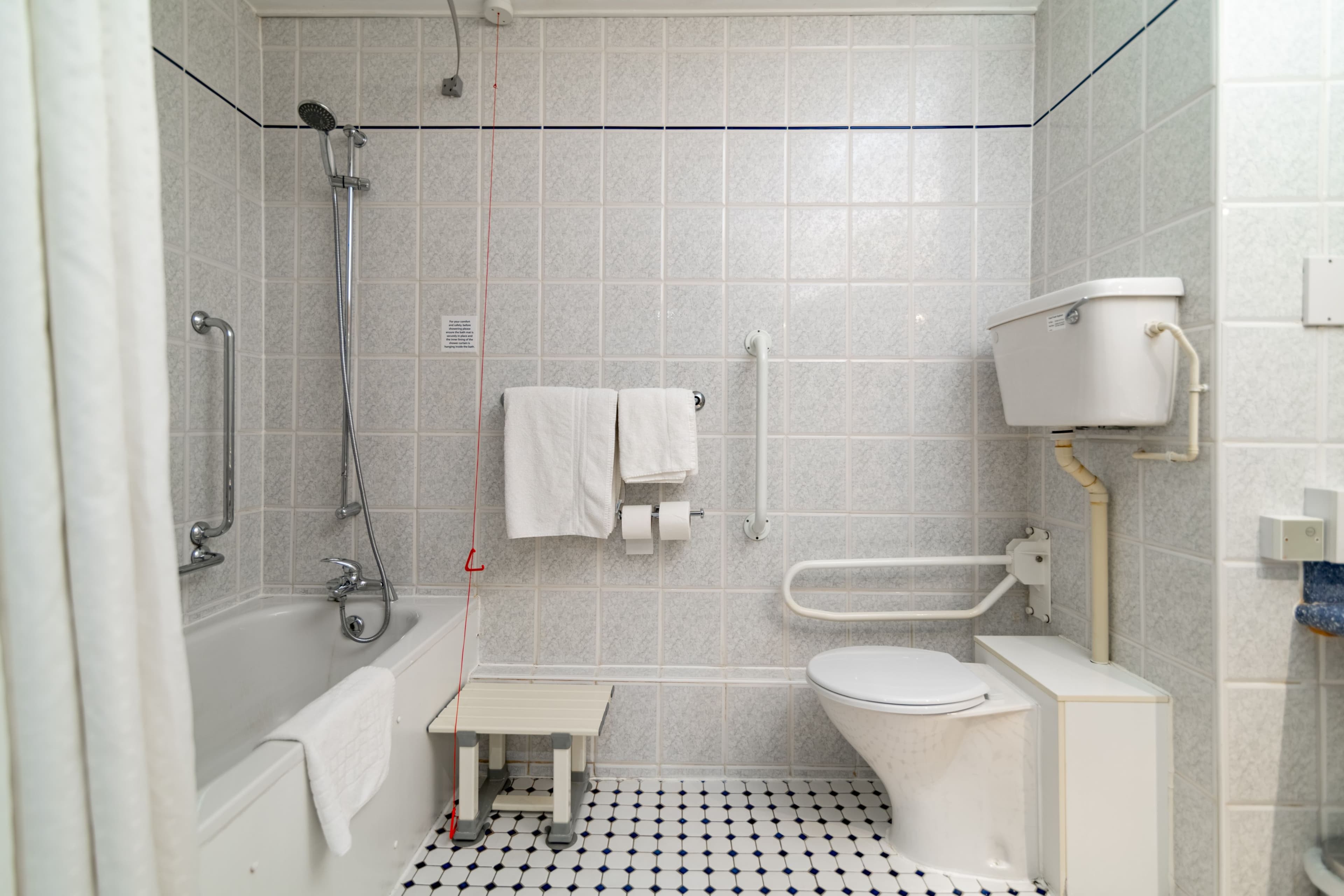 Holiday Inn Ashford - North A20 — 69