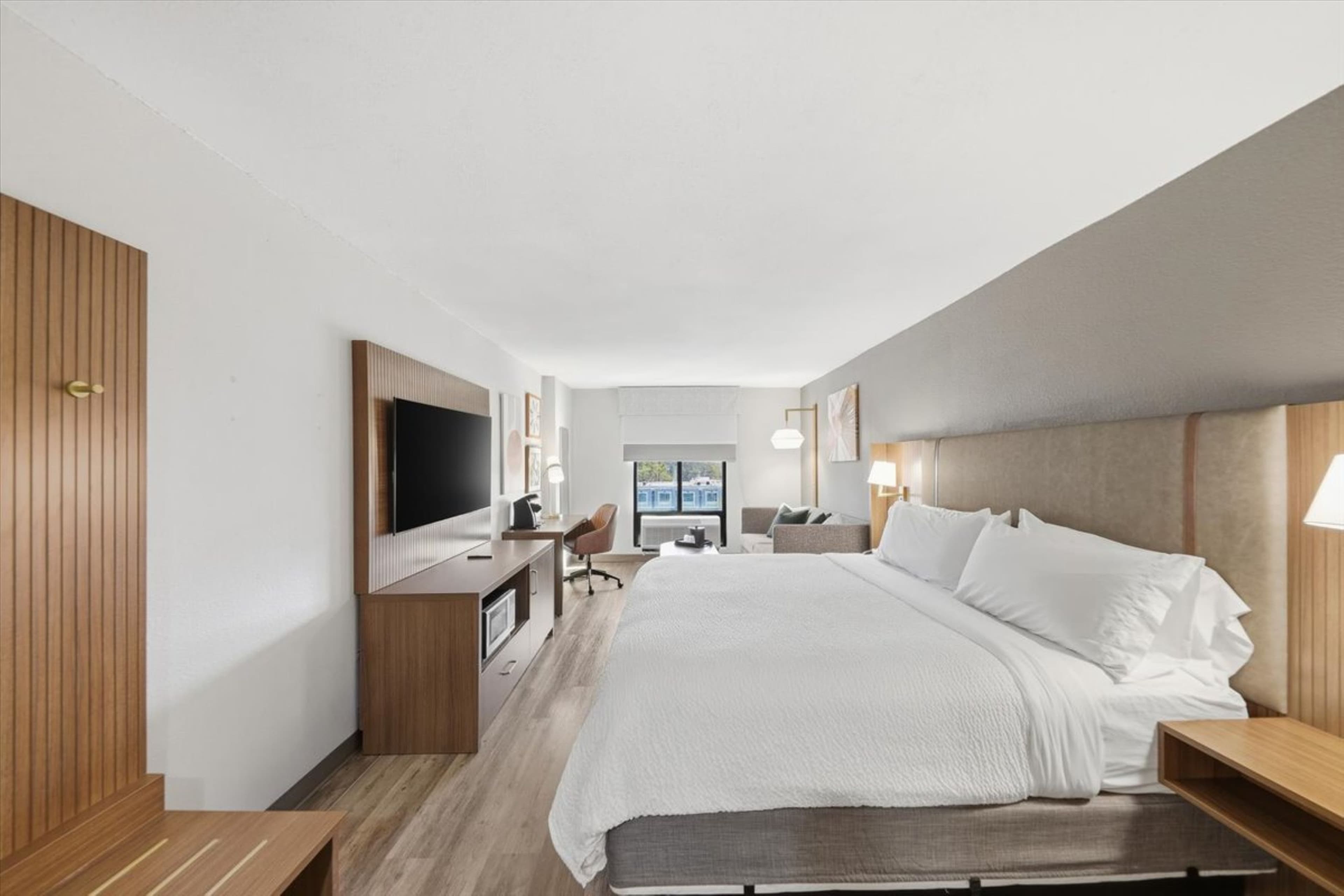 Holiday Inn Atlanta-Northlake — 22