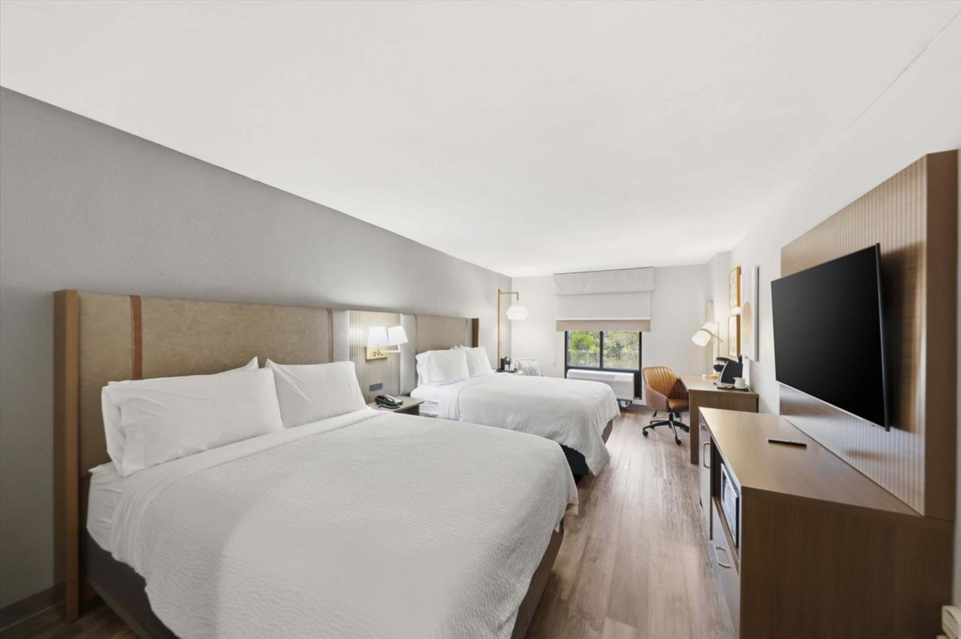 Holiday Inn Atlanta-Northlake — 33