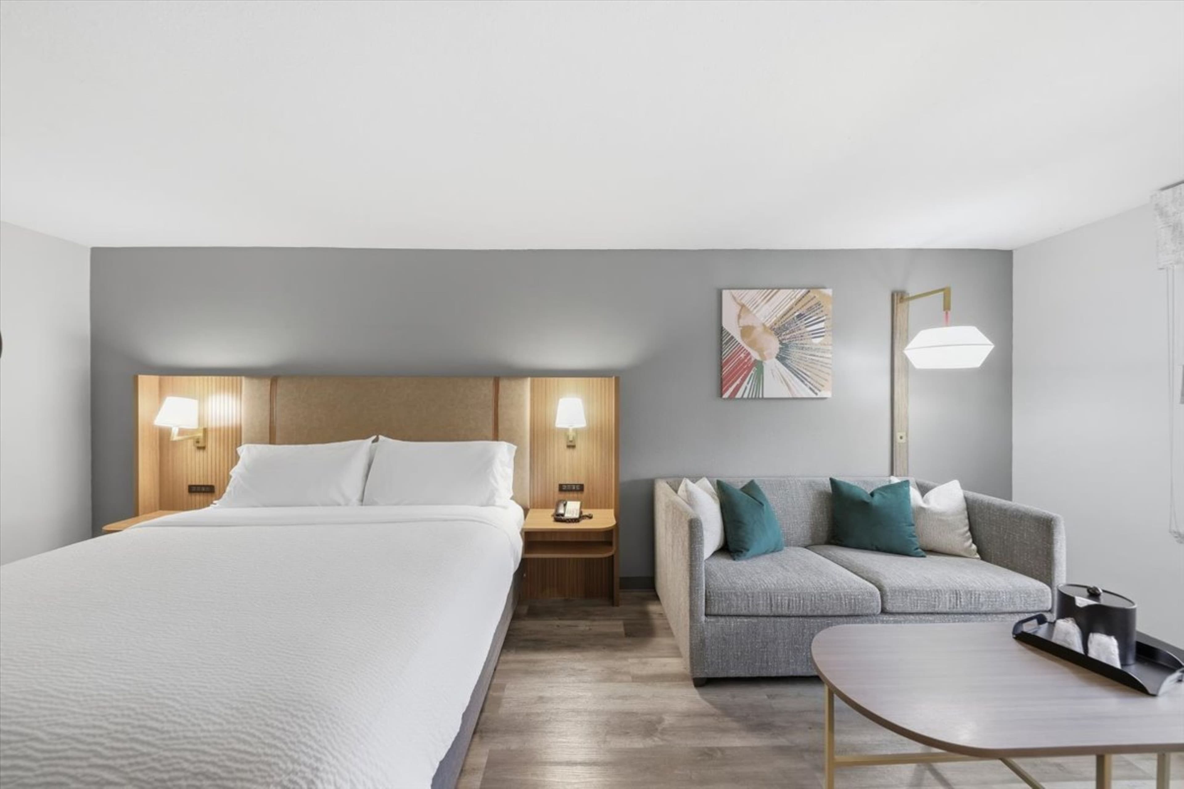 Holiday Inn Atlanta-Northlake — 24